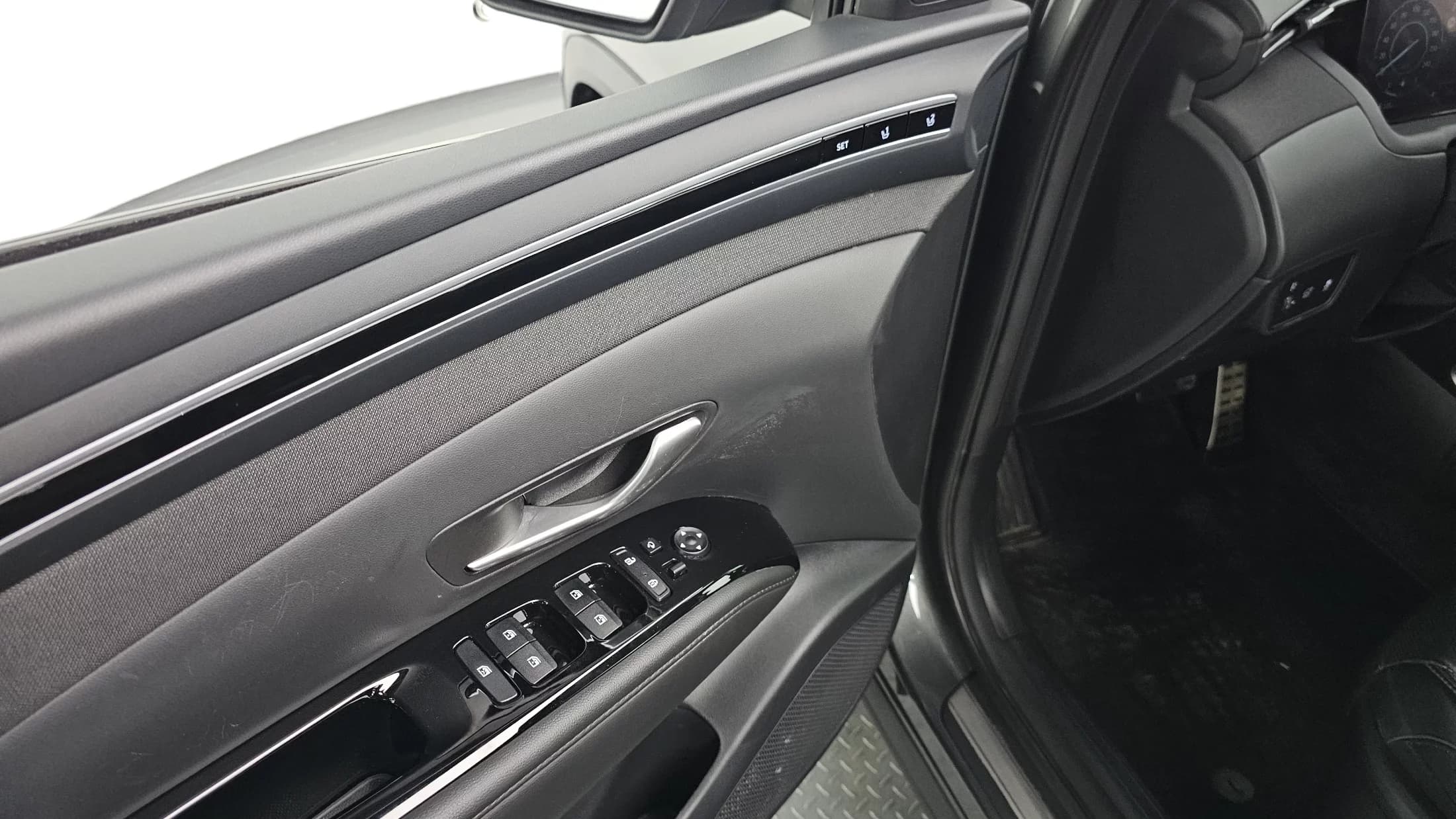 Hyundai Tucson Gasoline 1.6 Turbo 2WD Inspiration, 2023 г. 54760 км. — фото 20