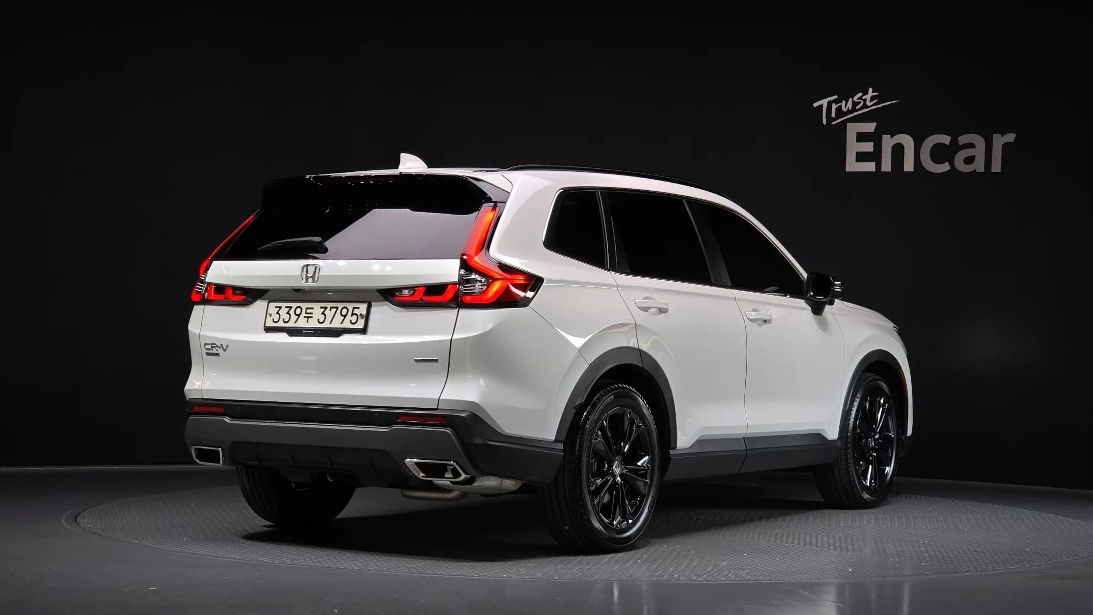 Honda CR-V 2.0 Hybrid Touring 2WD, гибрид, 2023 г. 9646 км. — фото 2