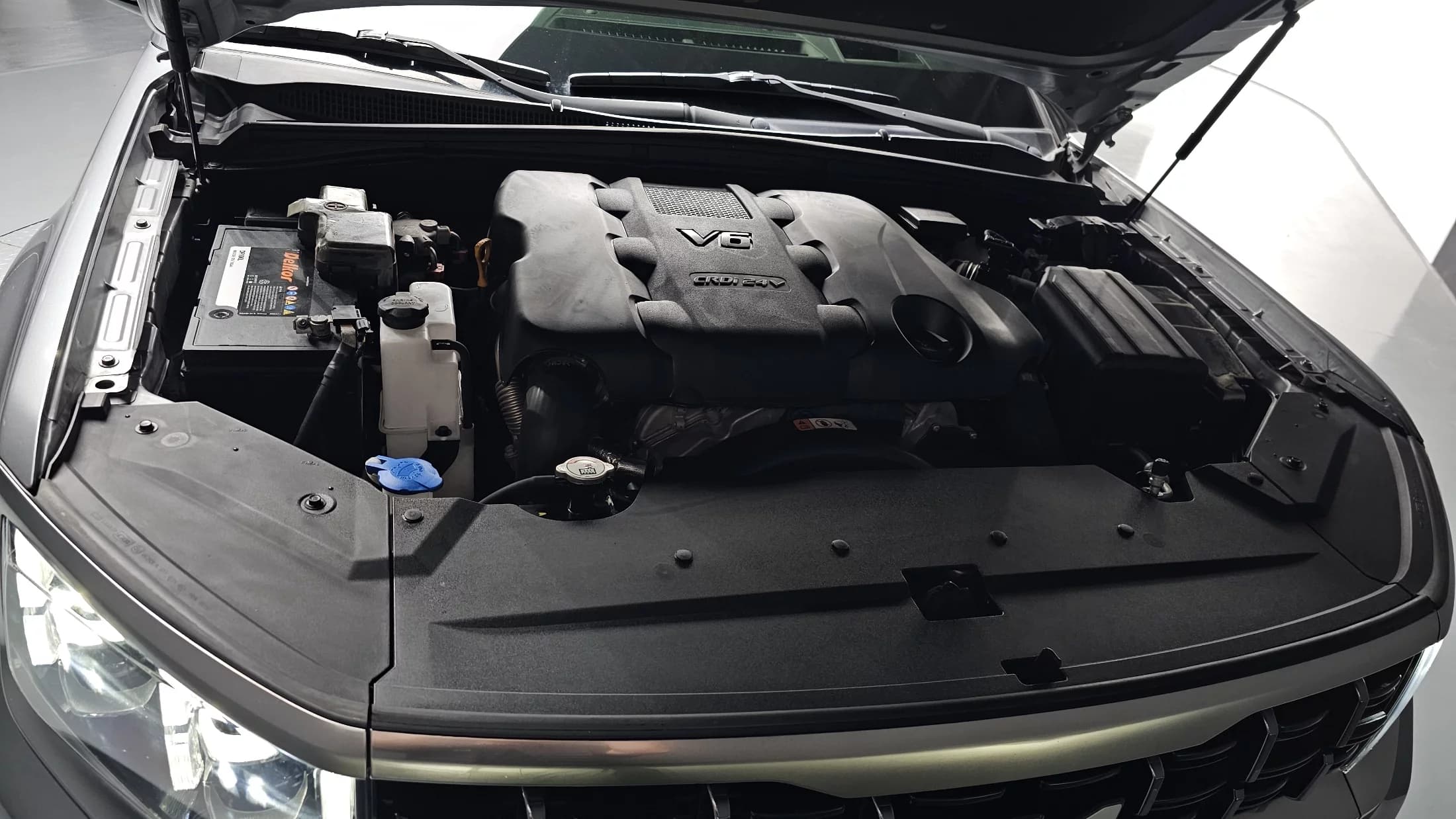 Kia Mohave Diesel 3.0 4WD 7-Seater Masters, 2022 г. 63023 км. — фото 6
