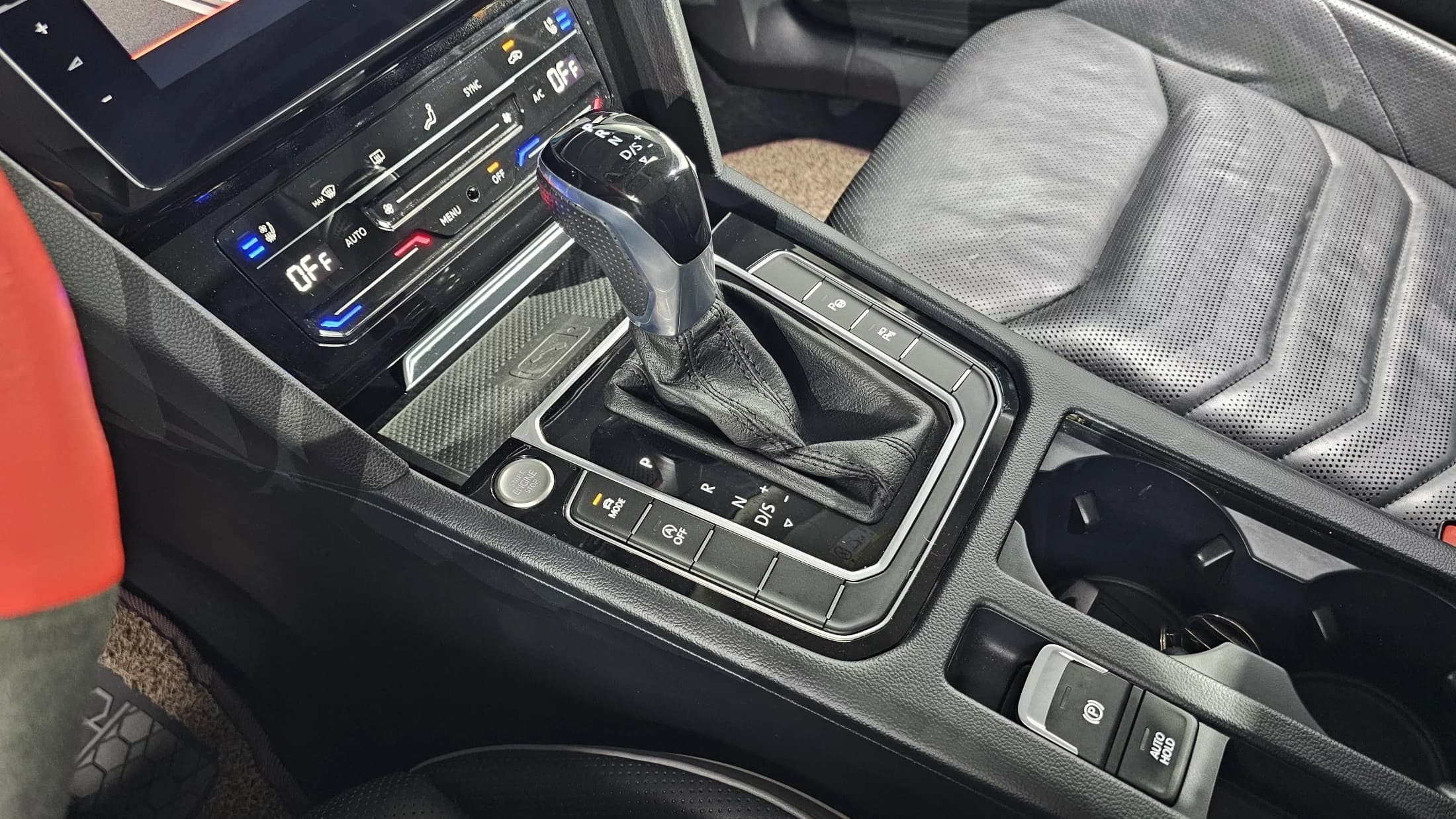 Volkswagen ARTEON 2.0 TDI Prestige, 2022 г. 41823 км. — фото 9