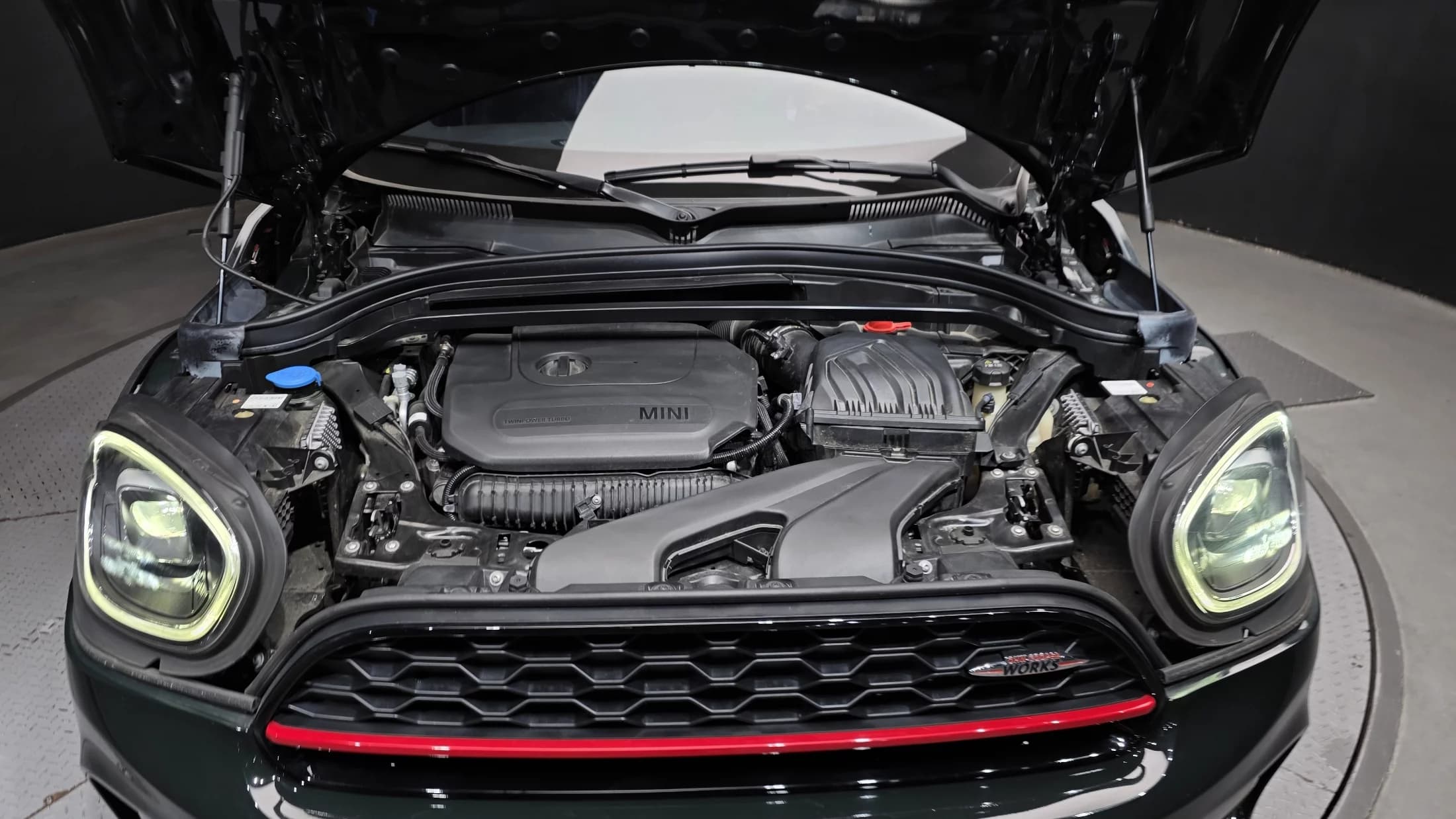 MINI Countryman JCW Launch Pack 2nd Gen, 2023 г. 24494 км. — фото 6