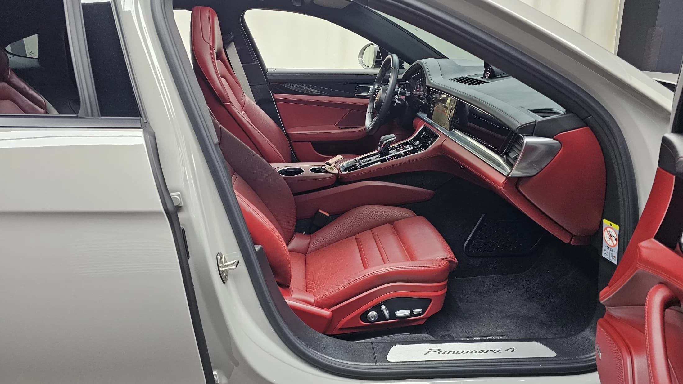 Porsche PANAMERA 2.9 AWD, 2021 г. 15985 км. — фото 11