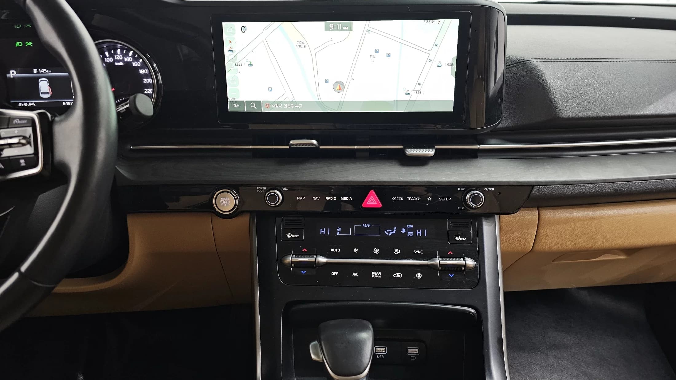 Kia Carnival 9-Seater Prestige, 2022 г. 64955 км. — фото 14