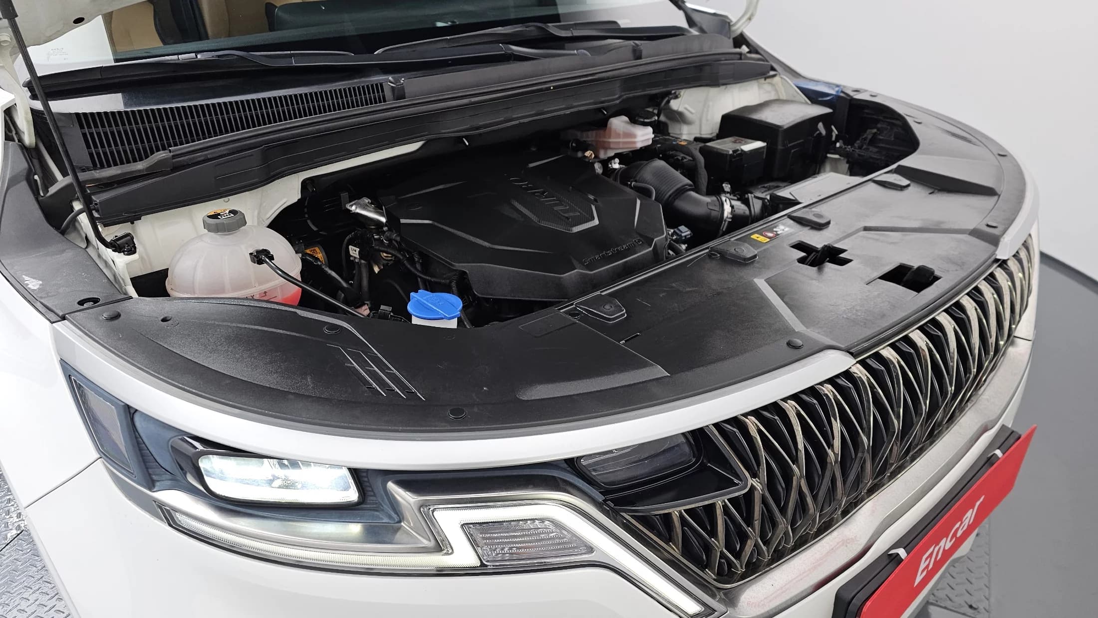 Kia Carnival 9-Seater Prestige, 2022 г. 64955 км. — фото 6