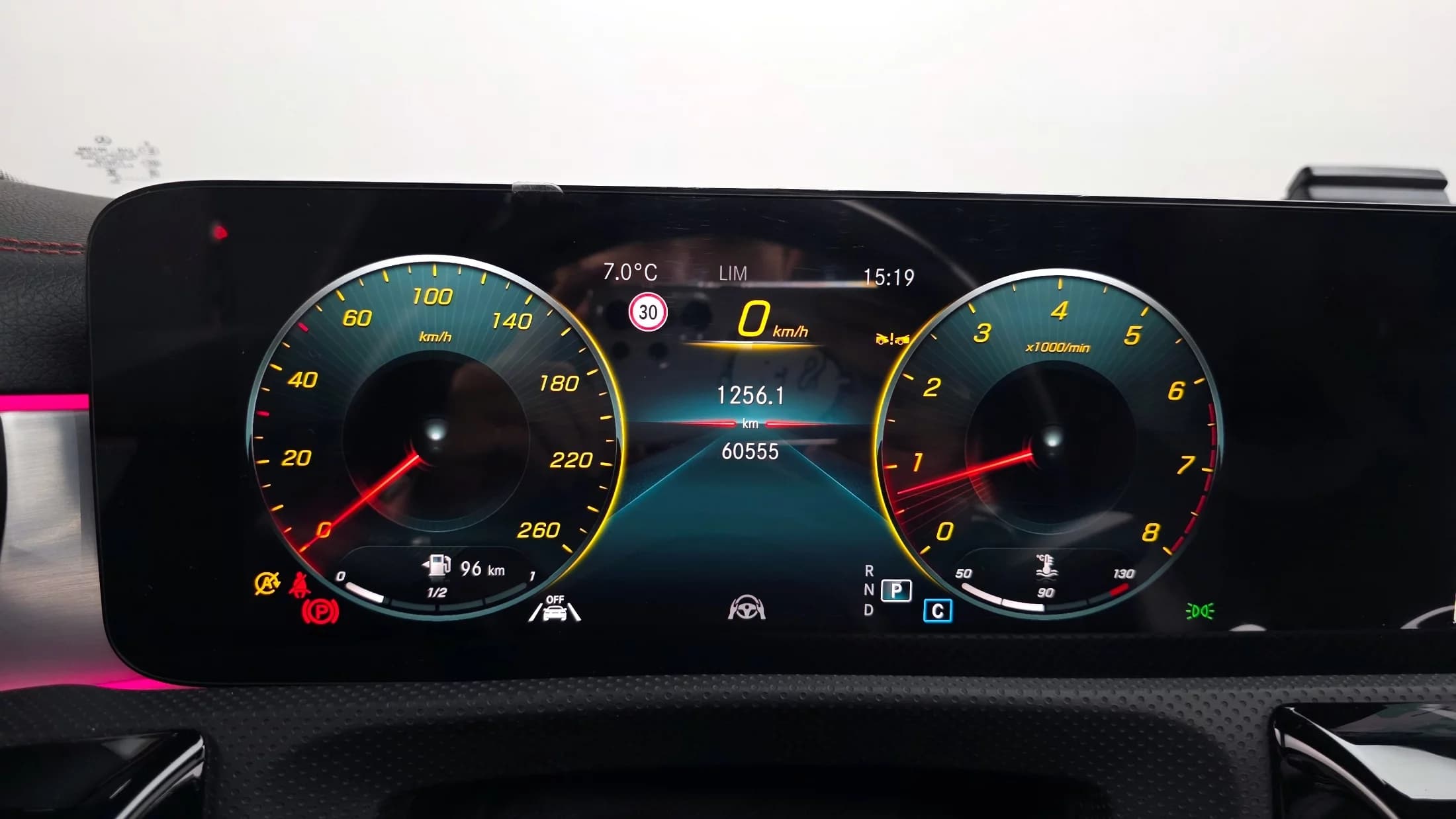 Mercedes-Benz CLA-Class CLA250 4MATIC, 2023 г. 60635 км. — фото 8