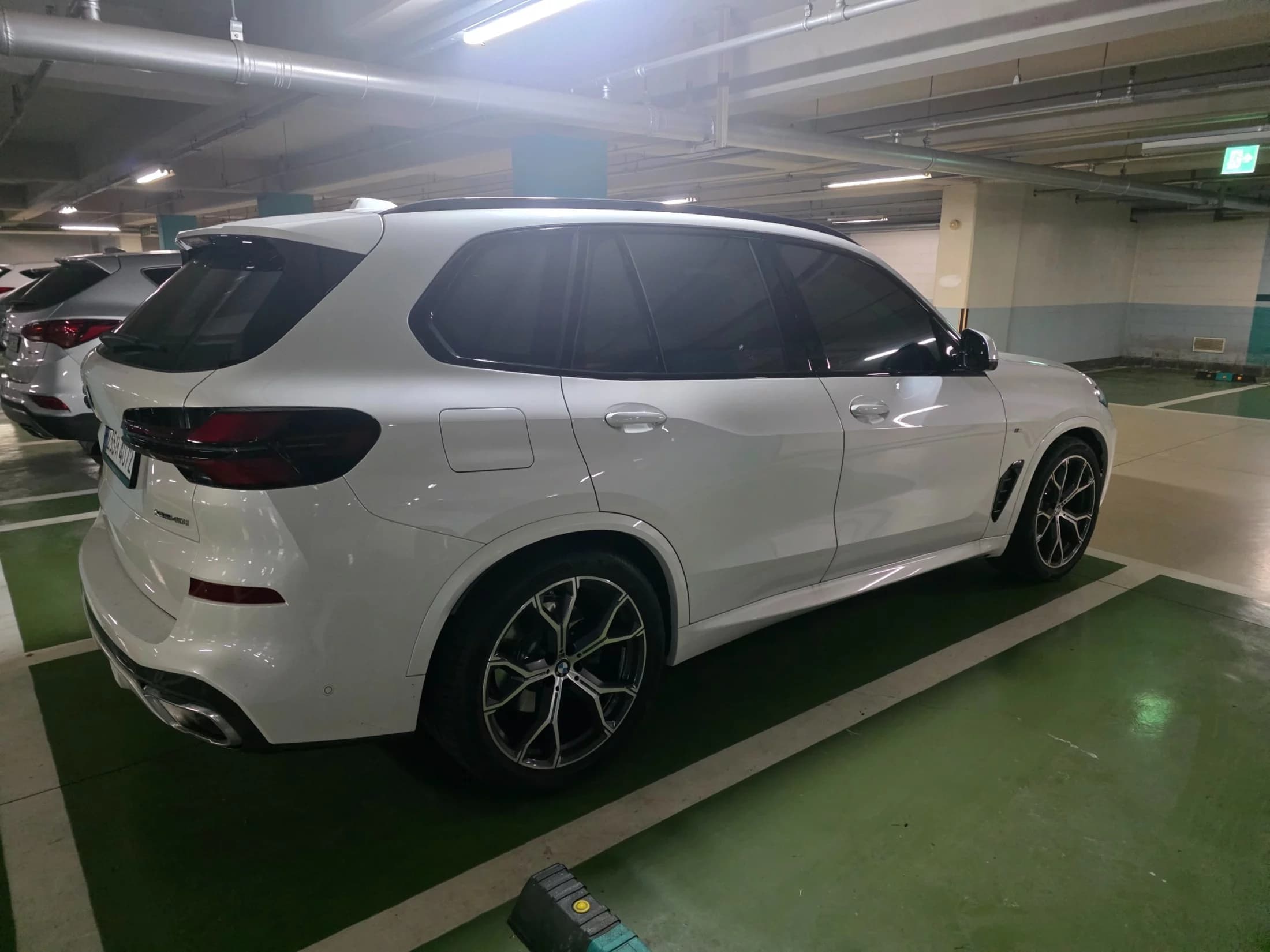BMW X5 xDrive 40i M Sport, 2025 г. 9824 км. — фото 4