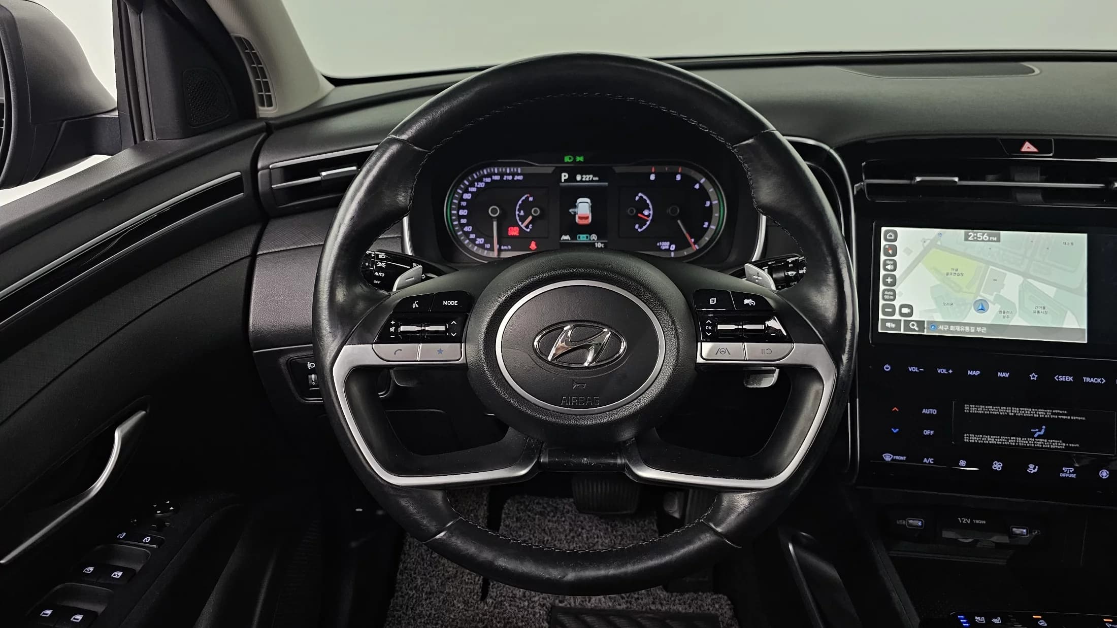 Hyundai Tucson Diesel 2.0 2WD Premium, 2021 г. 93064 км. — фото 13