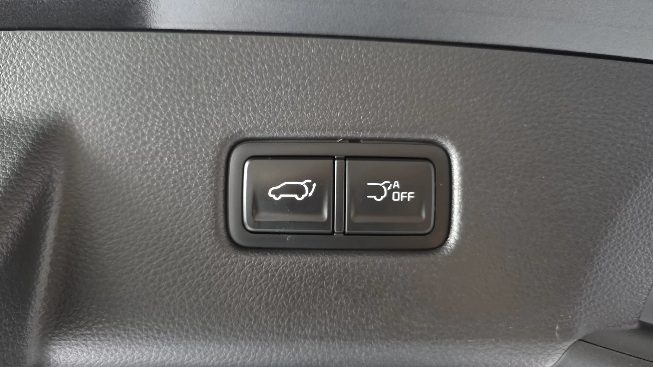 Kia Carnival 9-Seater Noblesse, 2023 г. 33174 км. — фото 20