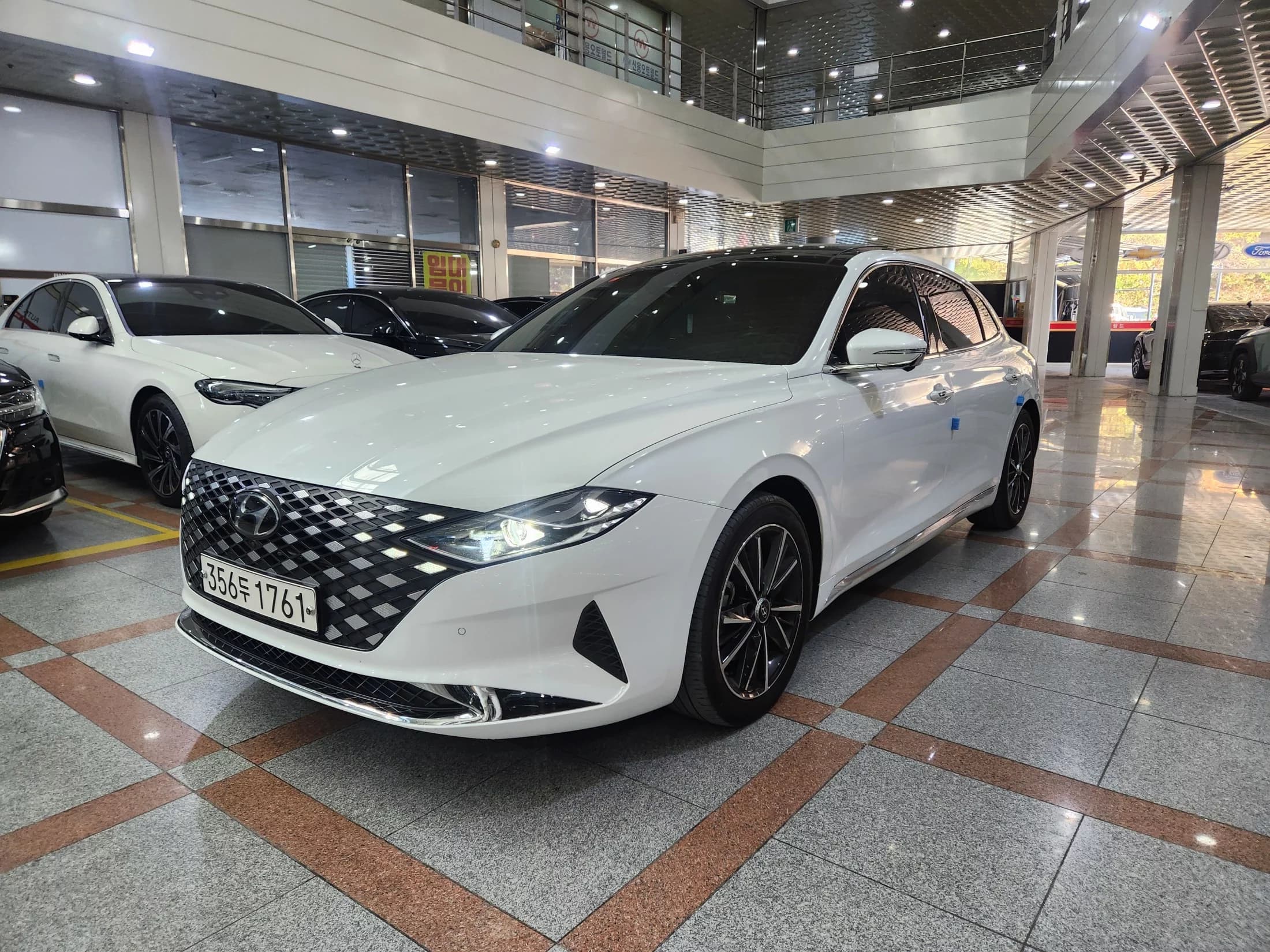 Hyundai Grandeur 3.0 LPi Rent Car Exclusive, 2021 г. 63415 км. — фото 2