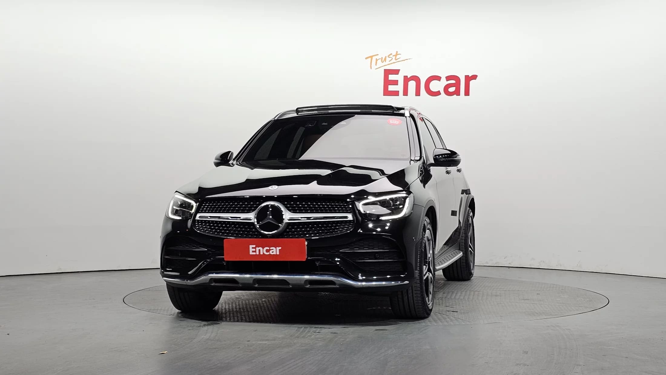 Mercedes-Benz GLC-Class GLC300 4MATIC, 2022 г. 49127 км. — фото 3