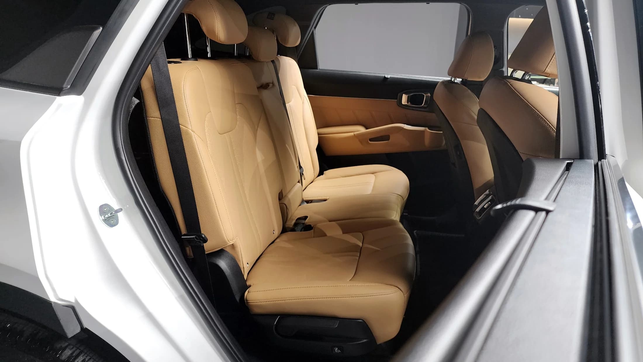 Kia Sorento Gasoline 2.5T 2WD Noblesse, 2022 г. 32332 км. — фото 12