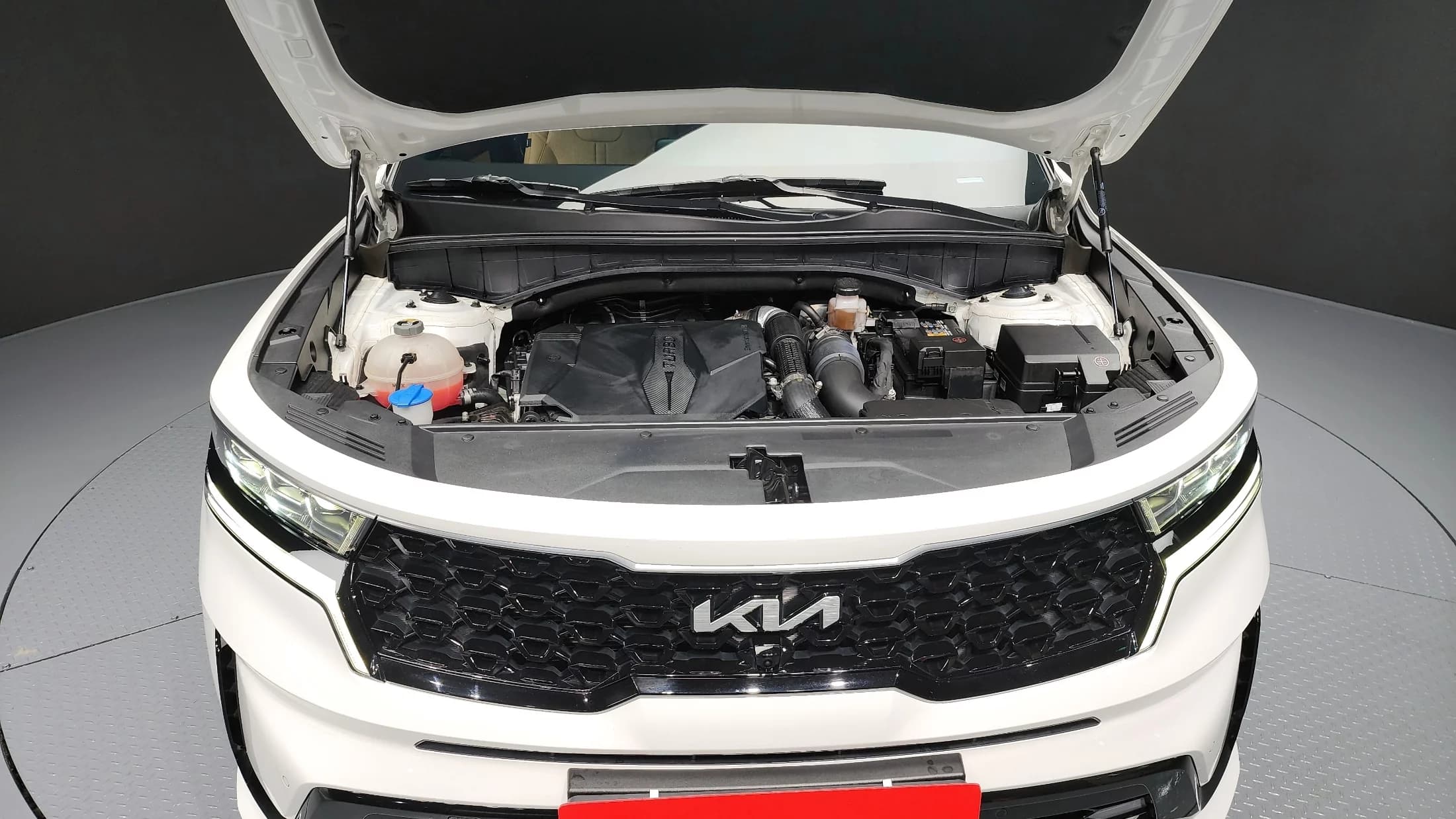 Kia Sorento Gasoline 2.5T 2WD Noblesse, 2022 г. 32332 км. — фото 6