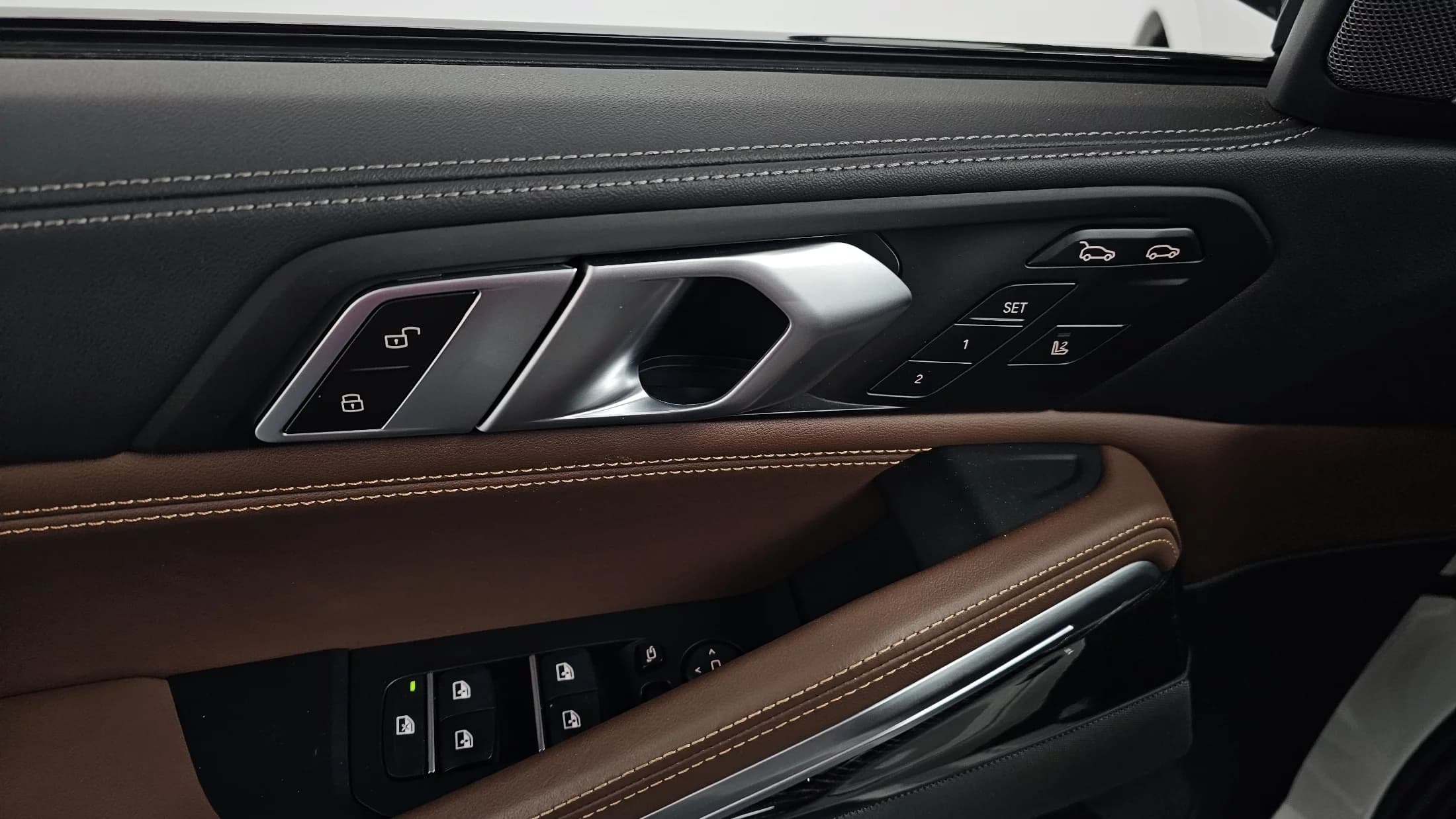BMW X6 xDrive40i M Sport, 2024 г. 18486 км. — фото 10