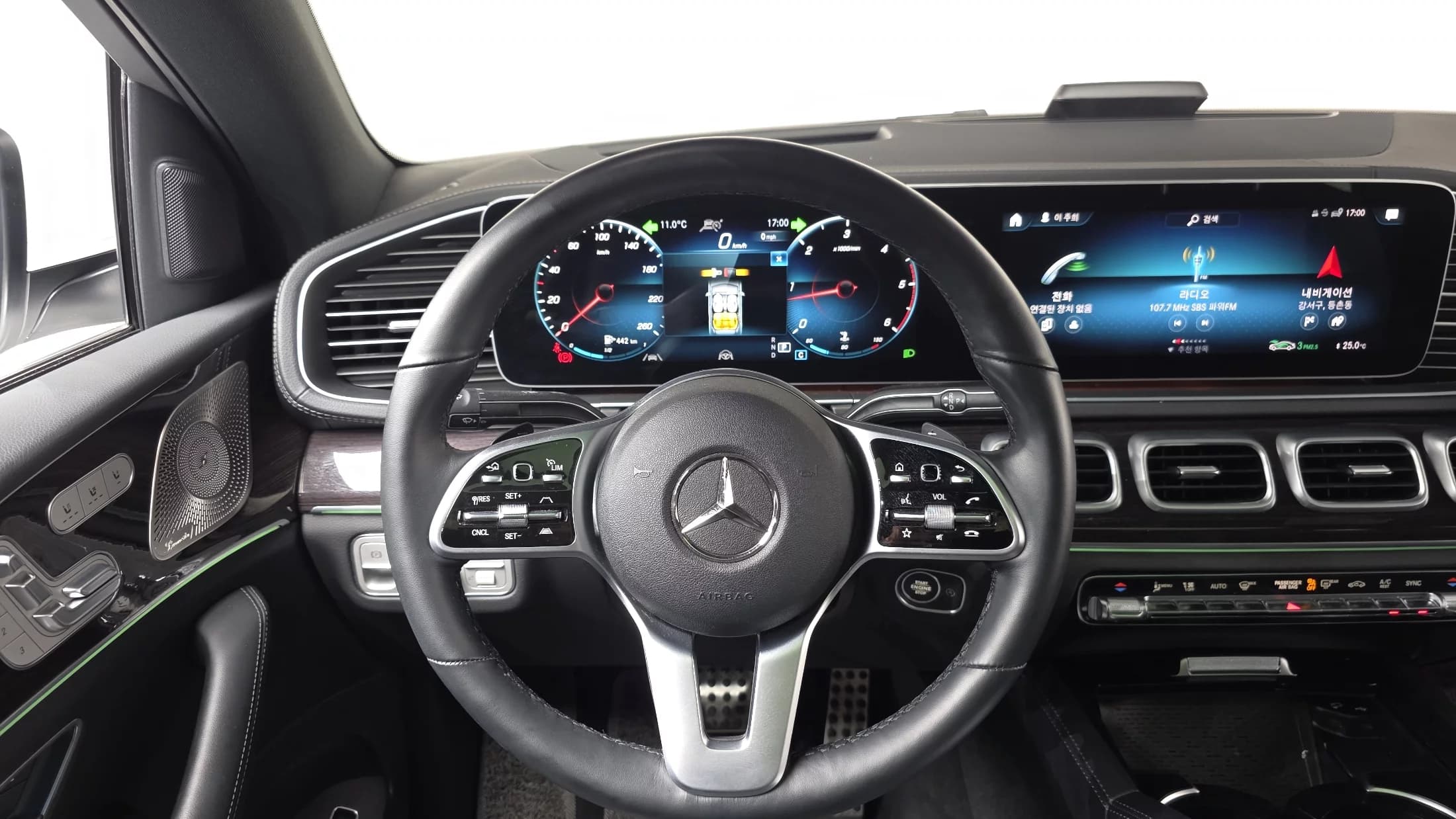 Mercedes-Benz GLE-Class GLE400d 4MATIC Coupe, 2023 г. 43444 км. — фото 13