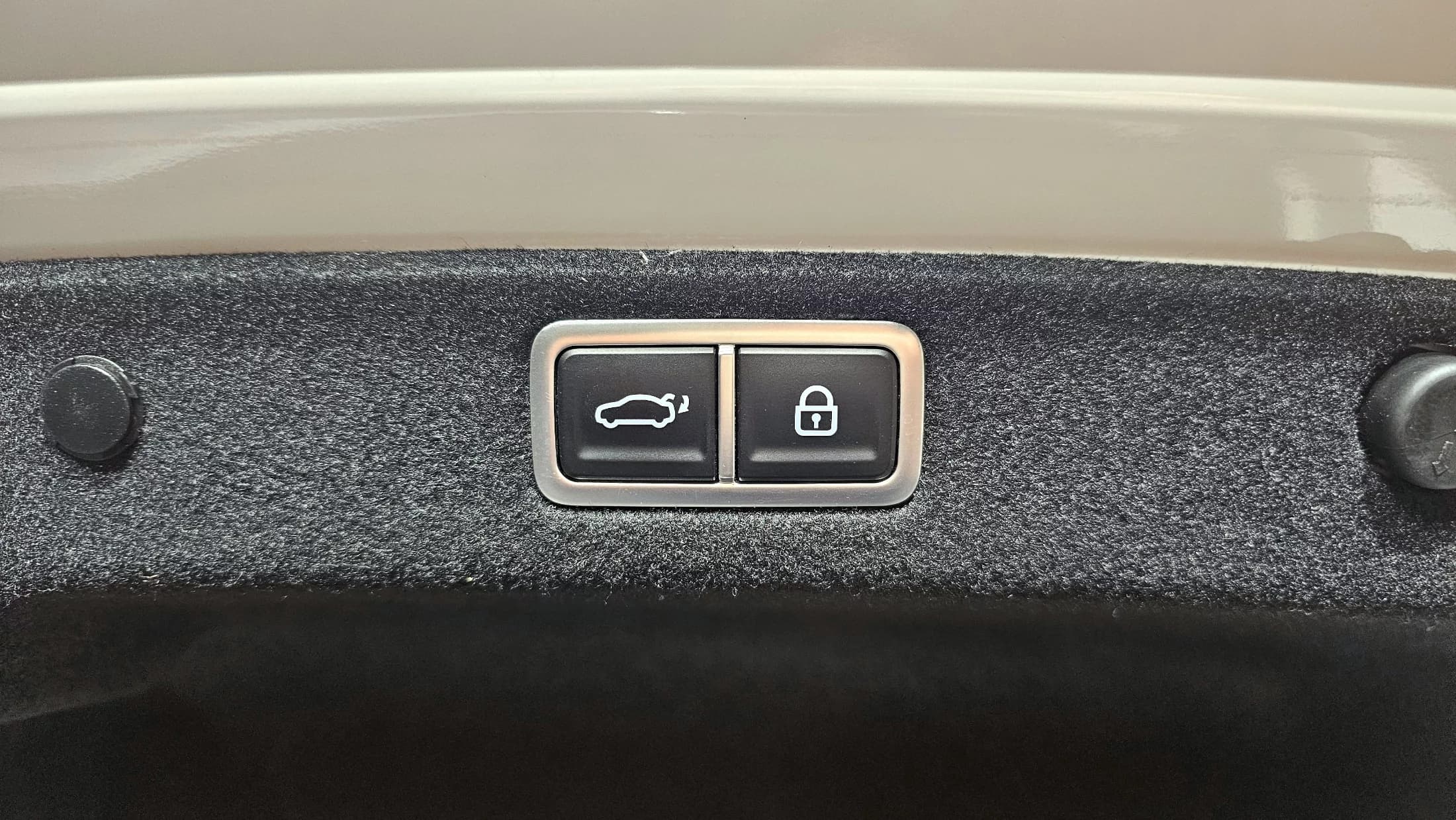 Hyundai Grandeur 2,5 Gasoline 2WD Premium, 2023 г. 55174 км. — фото 20