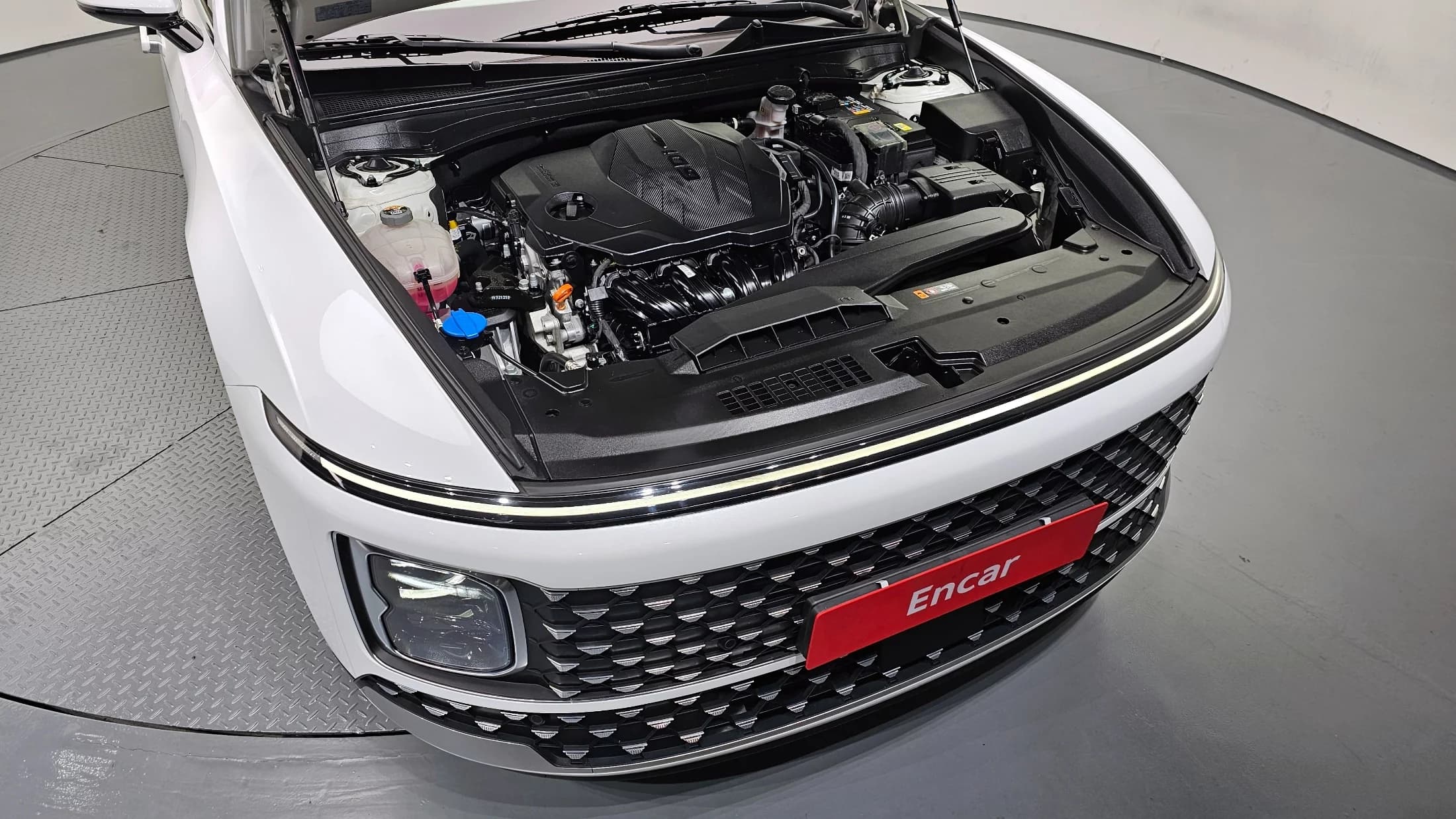 Hyundai Grandeur 2,5 Gasoline 2WD Premium, 2023 г. 55174 км. — фото 6