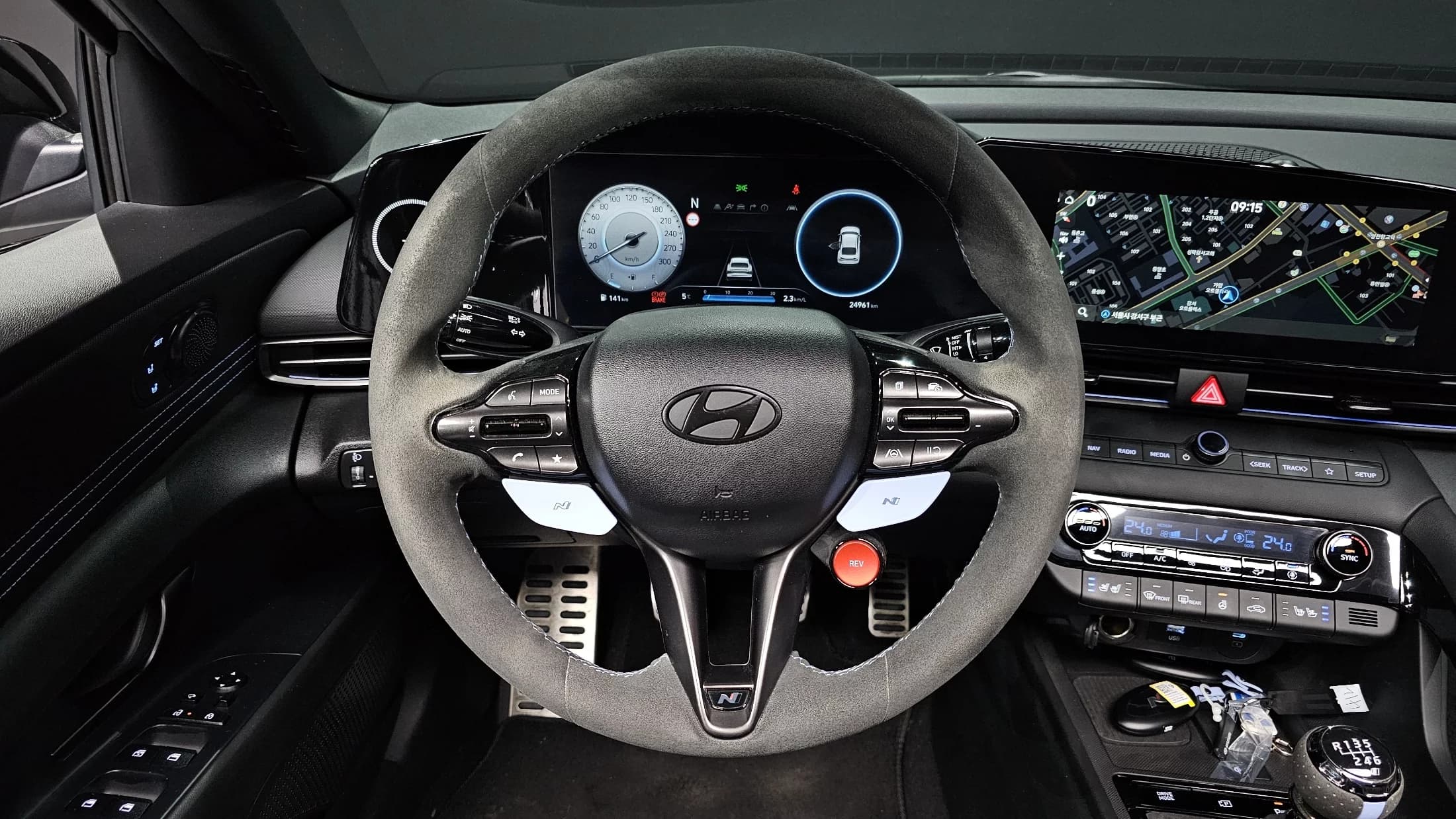 Hyundai AVANTE (Хендай Элантра) 2.0 N, 2023 г. 25018 км. — фото 13