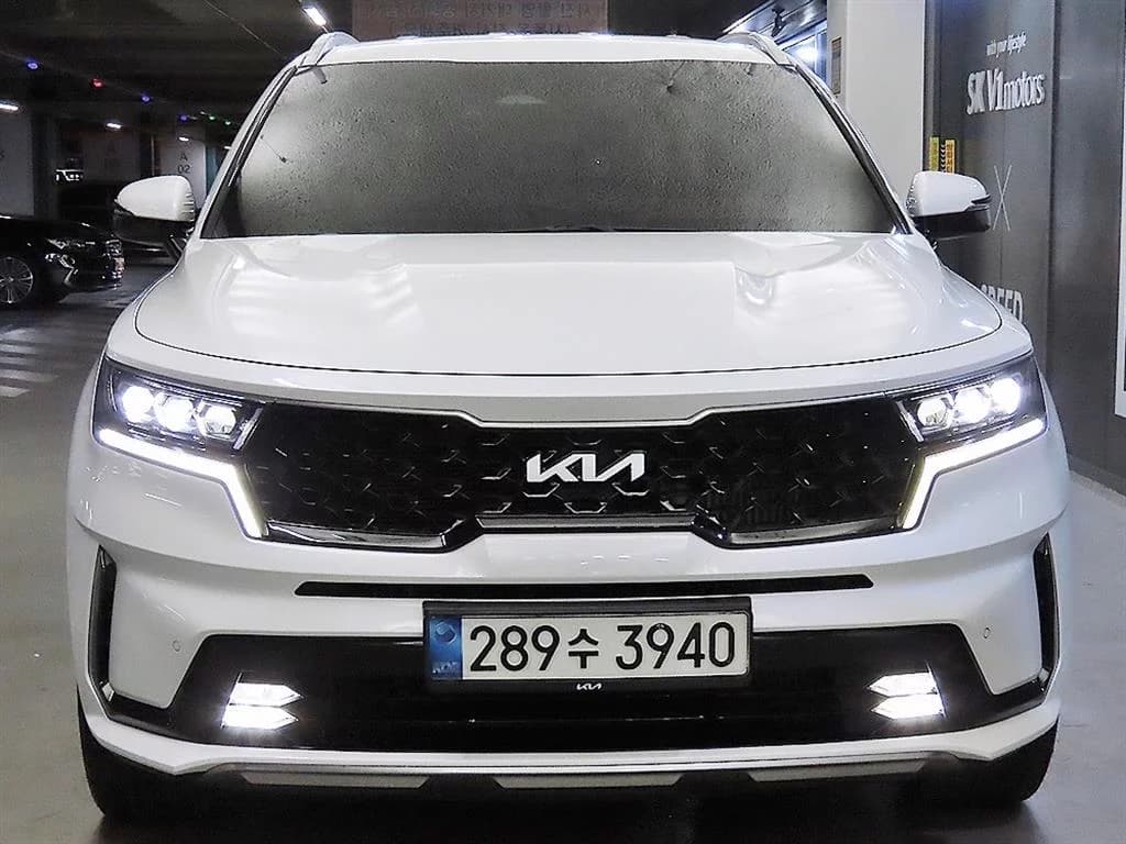 Kia Sorento Gasoline 2.5T 2WD Prestige, 2021 г. 44310 км. — фото 2