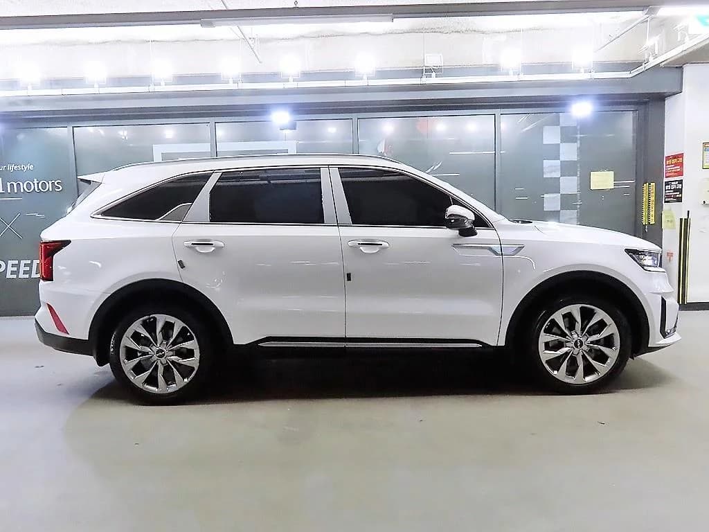 Kia Sorento Gasoline 2.5T 2WD Prestige, 2021 г. 44310 км. — фото 3