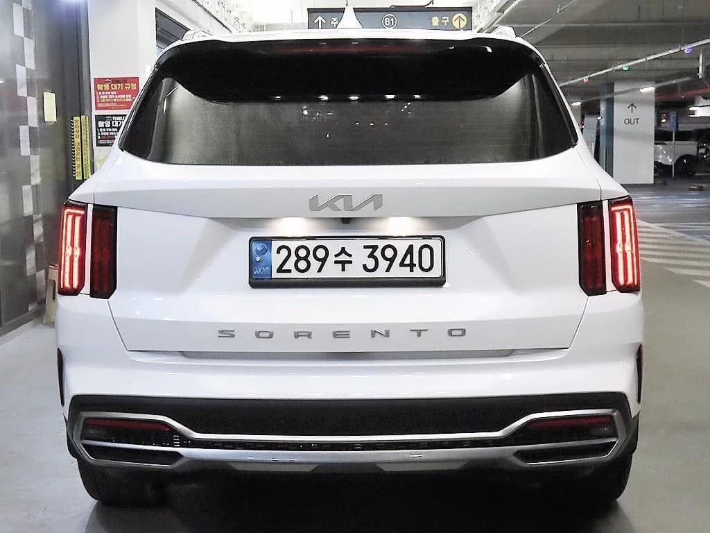 Kia Sorento Gasoline 2.5T 2WD Prestige, 2021 г. 44310 км. — фото 5