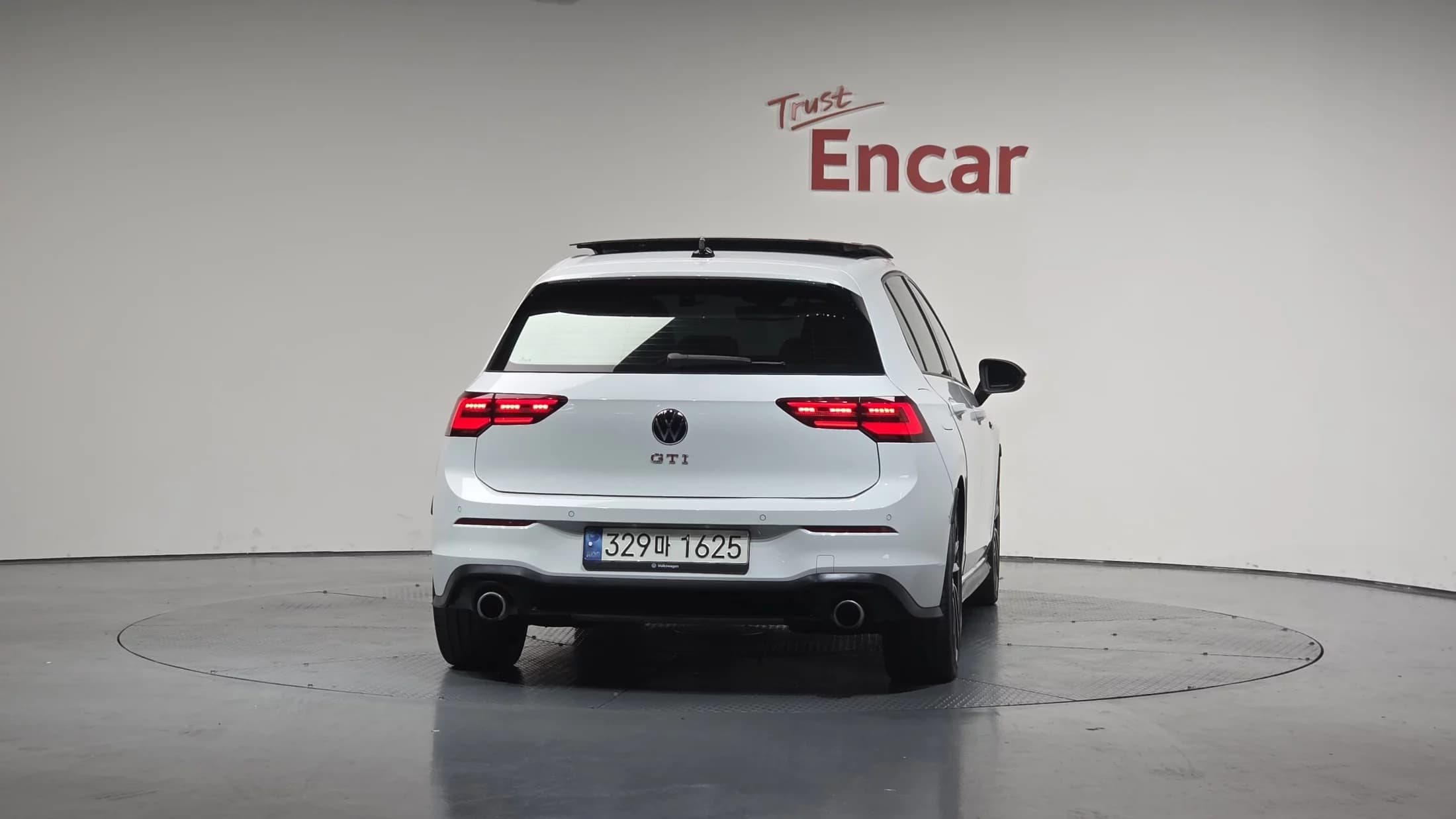 Volkswagen GOLF 2.0 GTI, 2022 г. 48849 км. — фото 4