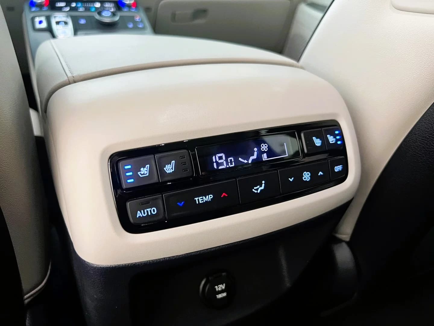 Hyundai Palisade Gasoline 3.8 2WD Prestige, 2023 г. 32584 км. — фото 16