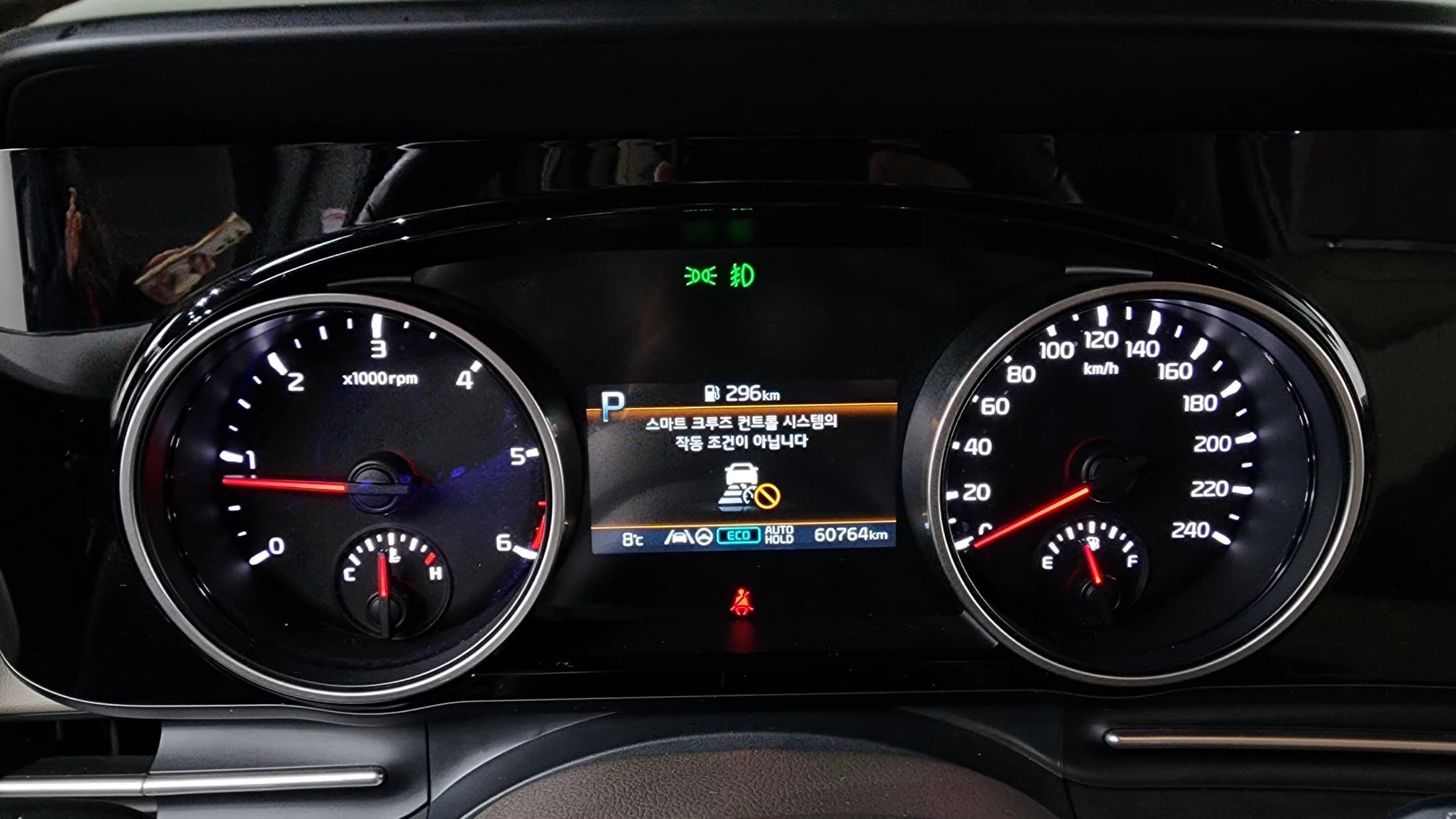 Kia Carnival 9-Seater Prestige, 2022 г. 60855 км. — фото 8