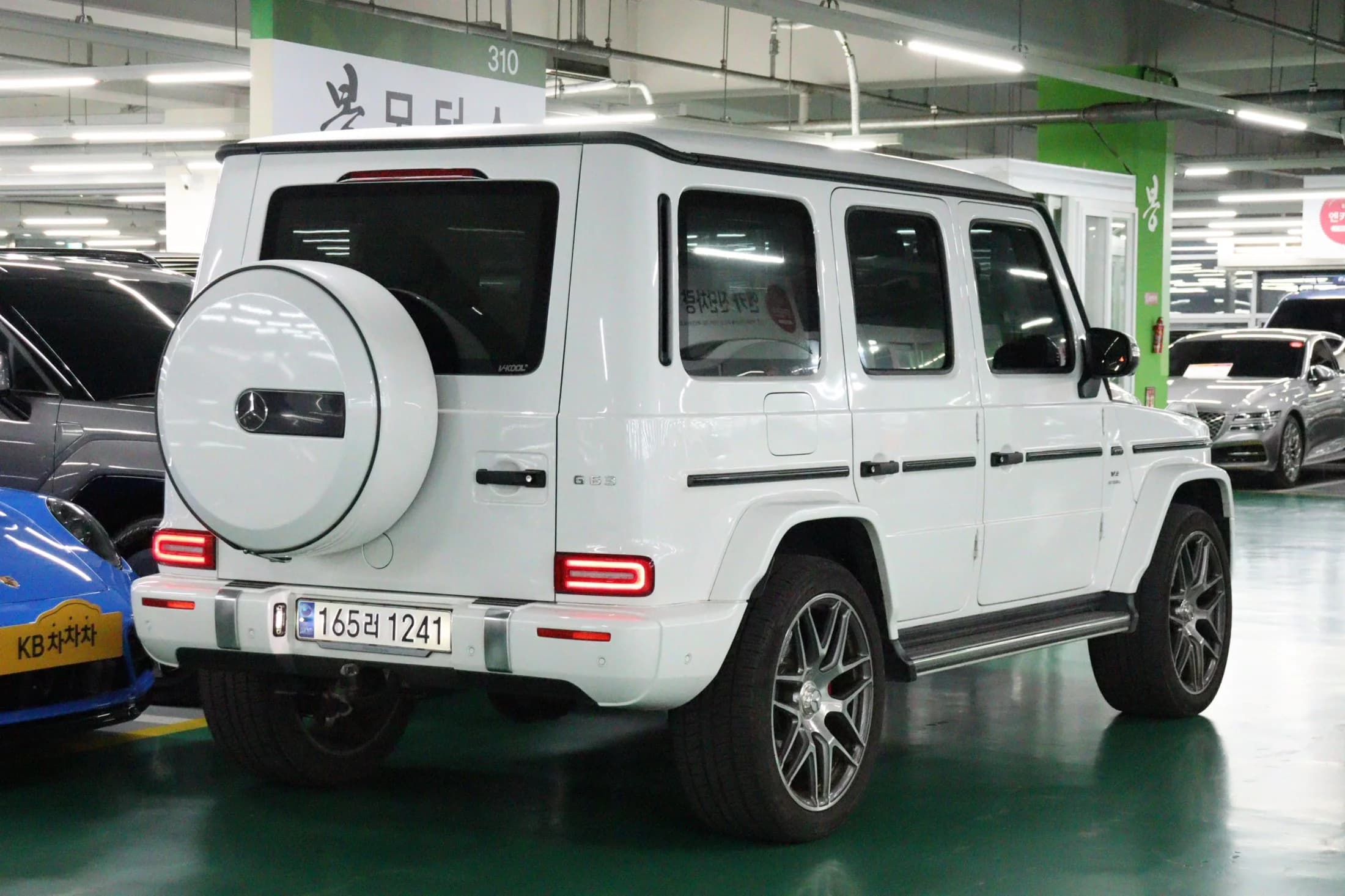 Mercedes-Benz G-Class AMG G63 Manufaktur, 2023 г. 24755 км. — фото 4