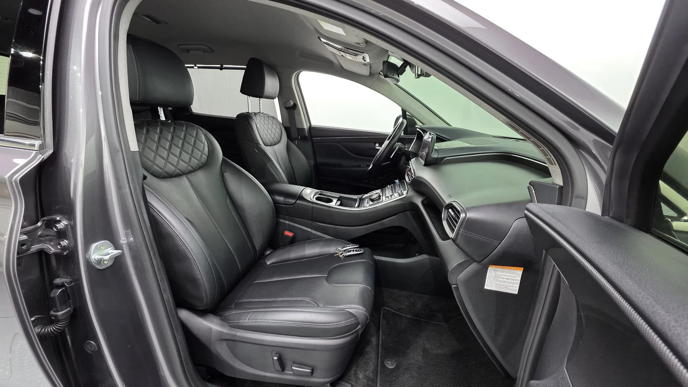 Hyundai Santa Fe HEV 1.6 4WD Prestige, гибрид, 2022 г. 88925 км. — фото 10