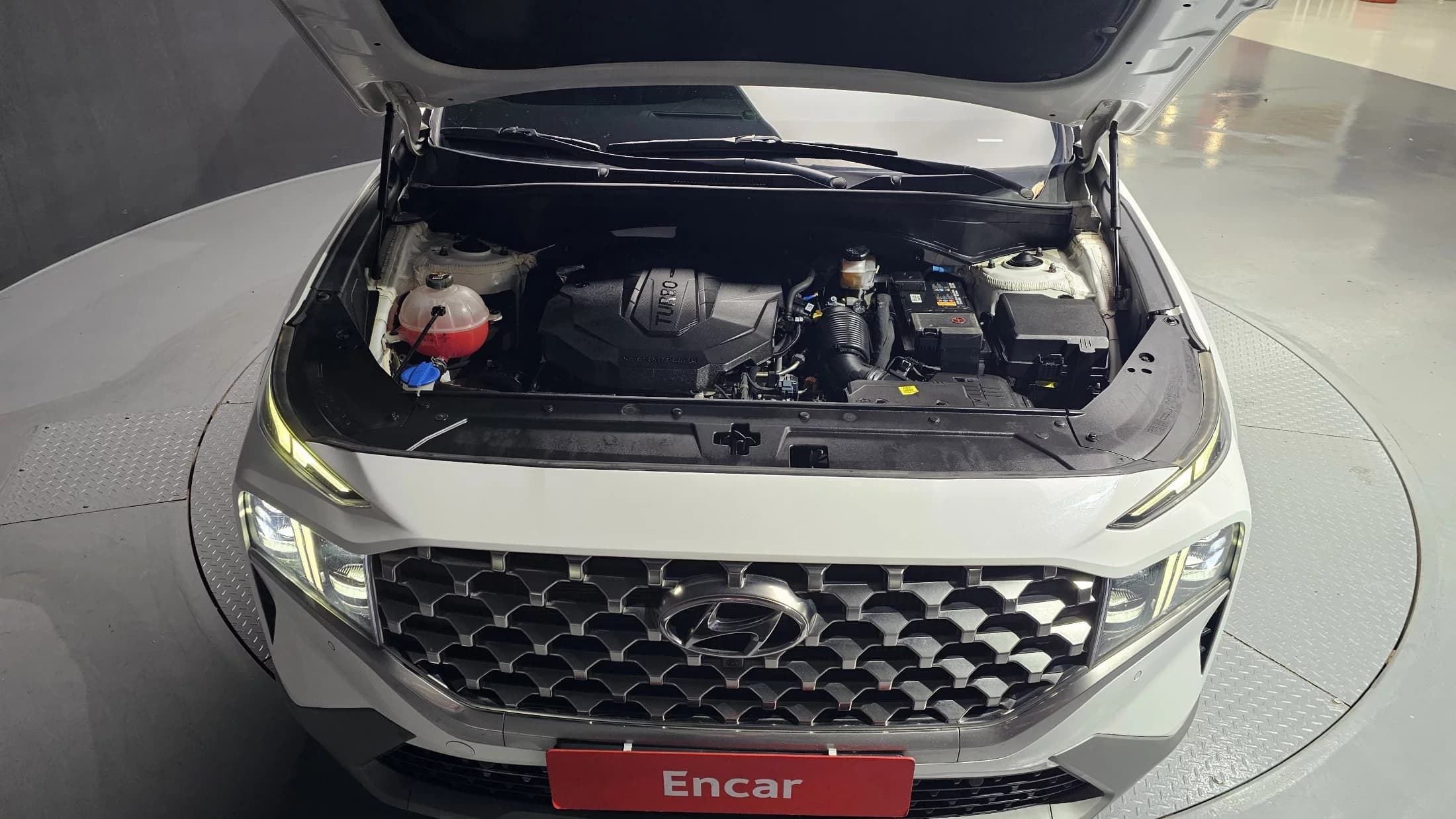 Hyundai Santa Fe Diesel 2.2 2WD Prestige, 2022 г. 53965 км. — фото 6