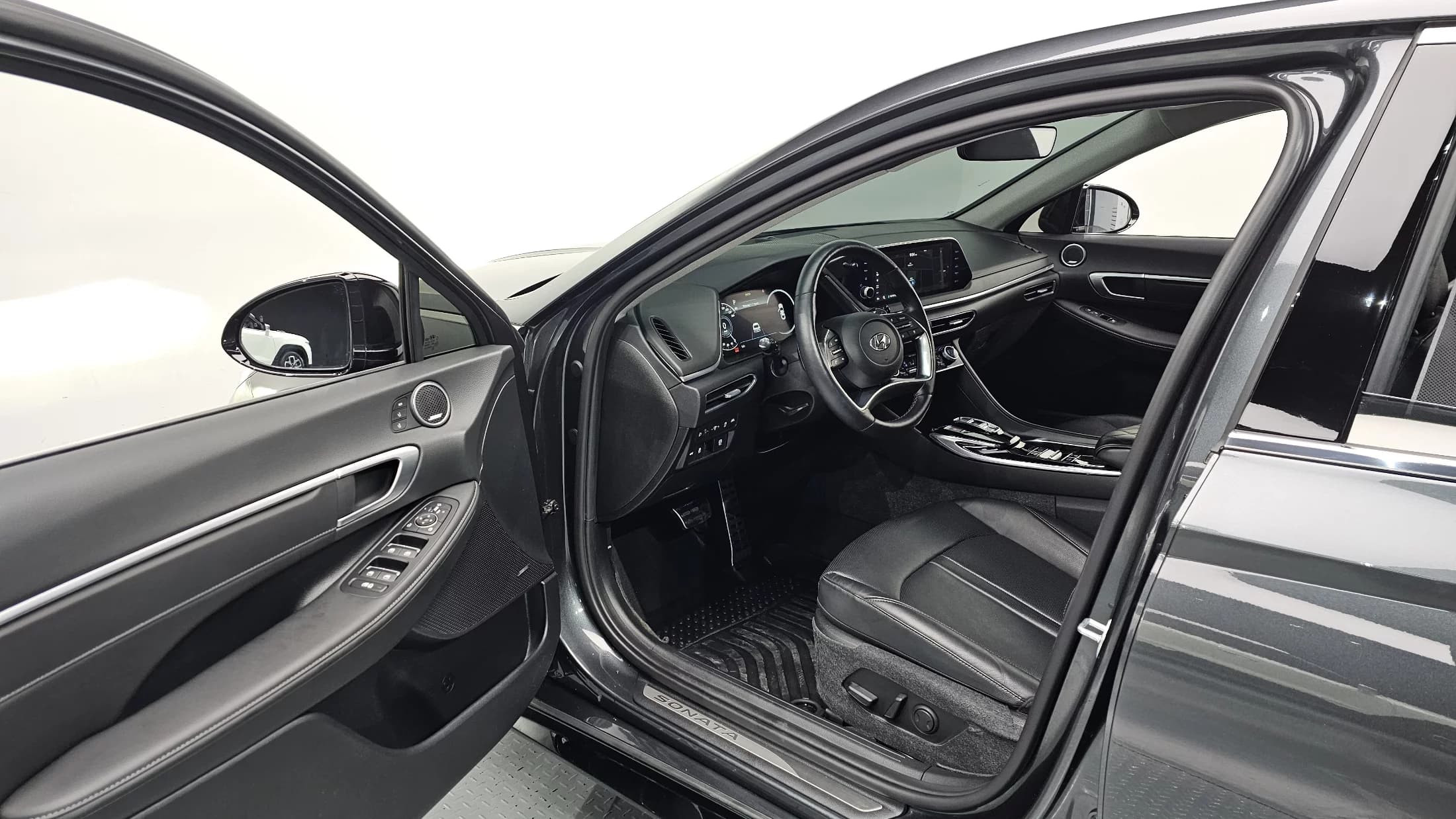 Hyundai Sonata 1.6 Turbo Premium Plus, 2021 г. 62235 км. — фото 11