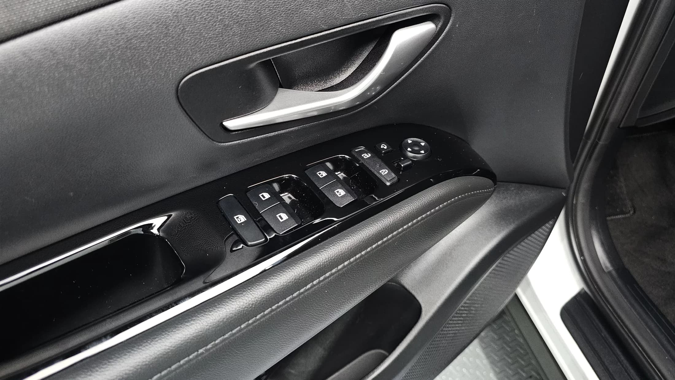 Hyundai Tucson Gasoline 1.6 Turbo 2WD Premium, 2021 г. 88912 км. — фото 17