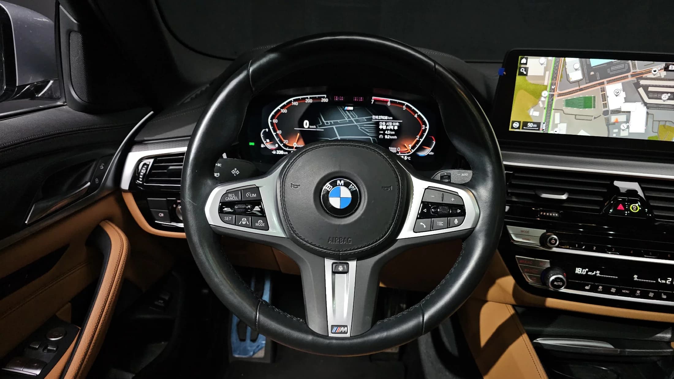 BMW 5-Series 520i M Sport, 2022 г. 27654 км. — фото 13