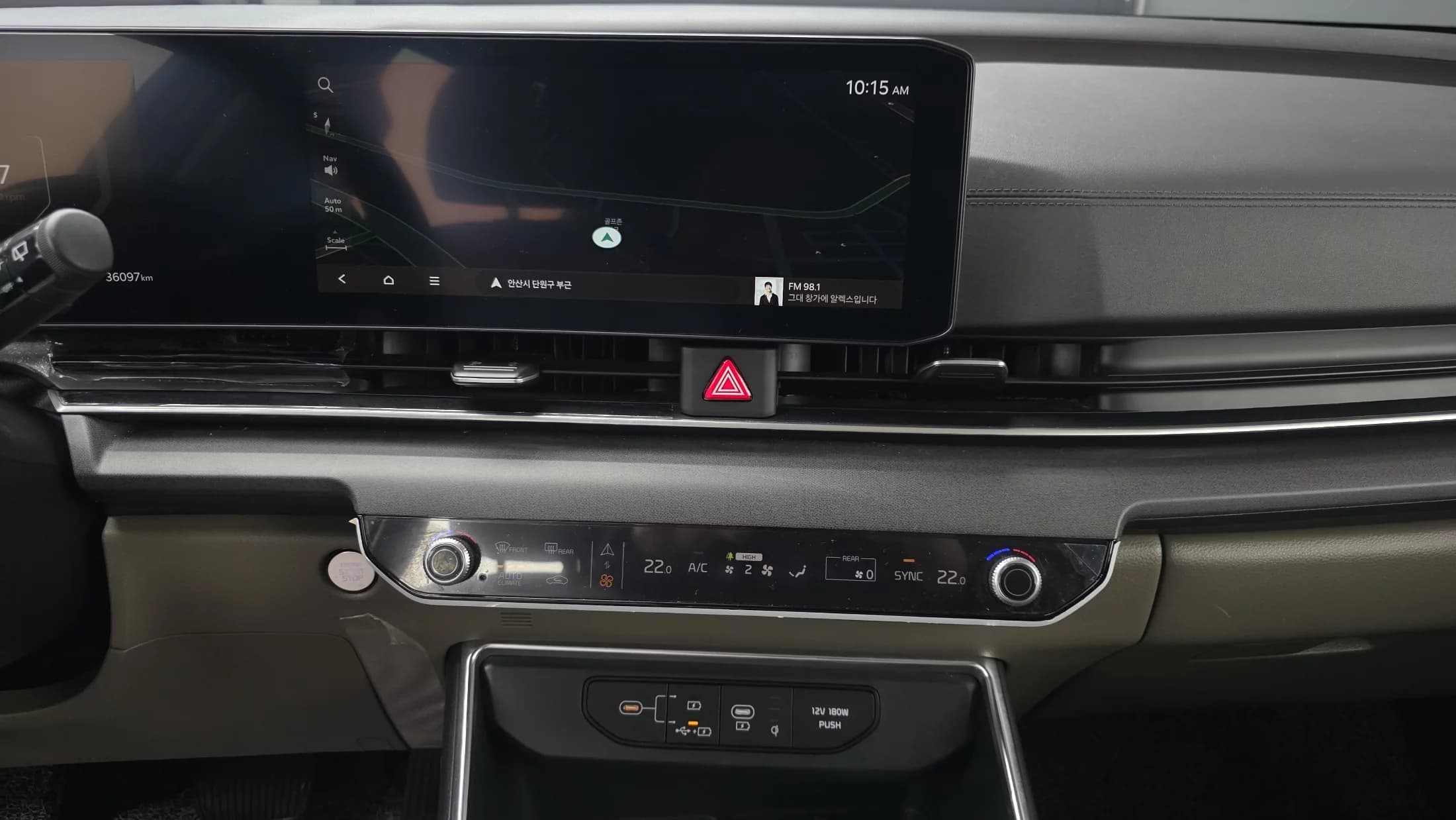 Kia Carnival 7-Seater Outdoor Noblesse, 2024 г. 36189 км. — фото 18