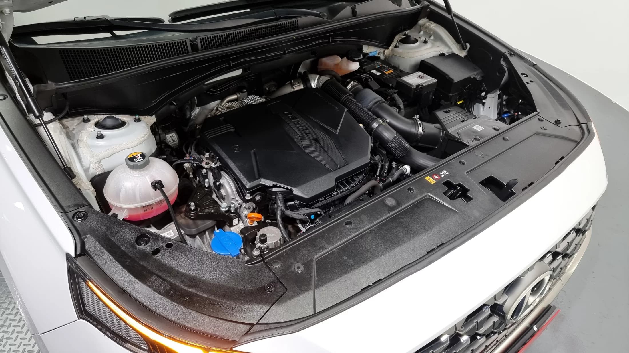 Hyundai Santa Fe Gasoline 2.5T 2WD Calligraphy, 2022 г. 24074 км. — фото 6