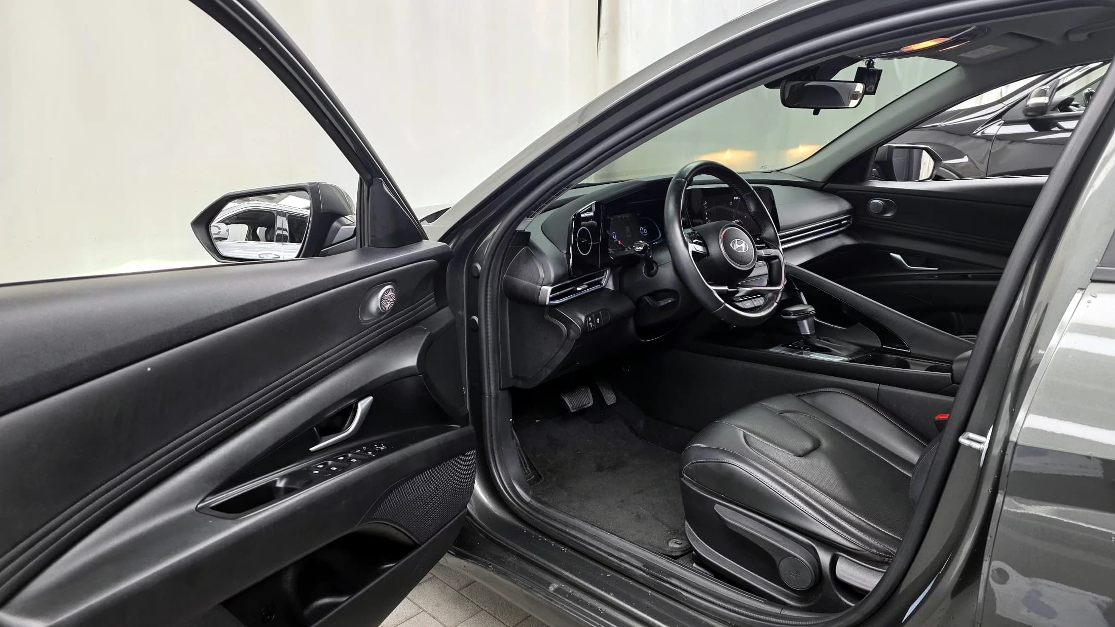 Hyundai AVANTE (Хендай Элантра) 1.6 Modern, 2023 г. 23522 км. — фото 10