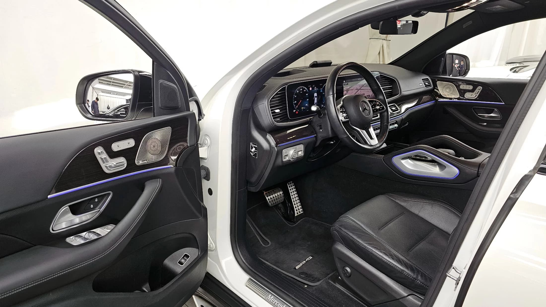 Mercedes-Benz GLE-Class GLE400d 4MATIC Coupe, 2022 г. 49580 км. — фото 10