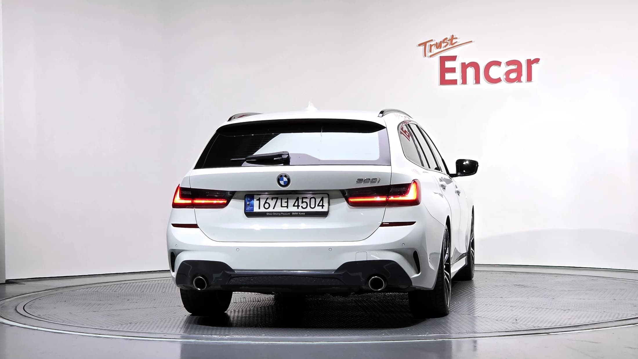 BMW 3-Series 320i Touring M Sports, 2022 г. 55530 км. — фото 4
