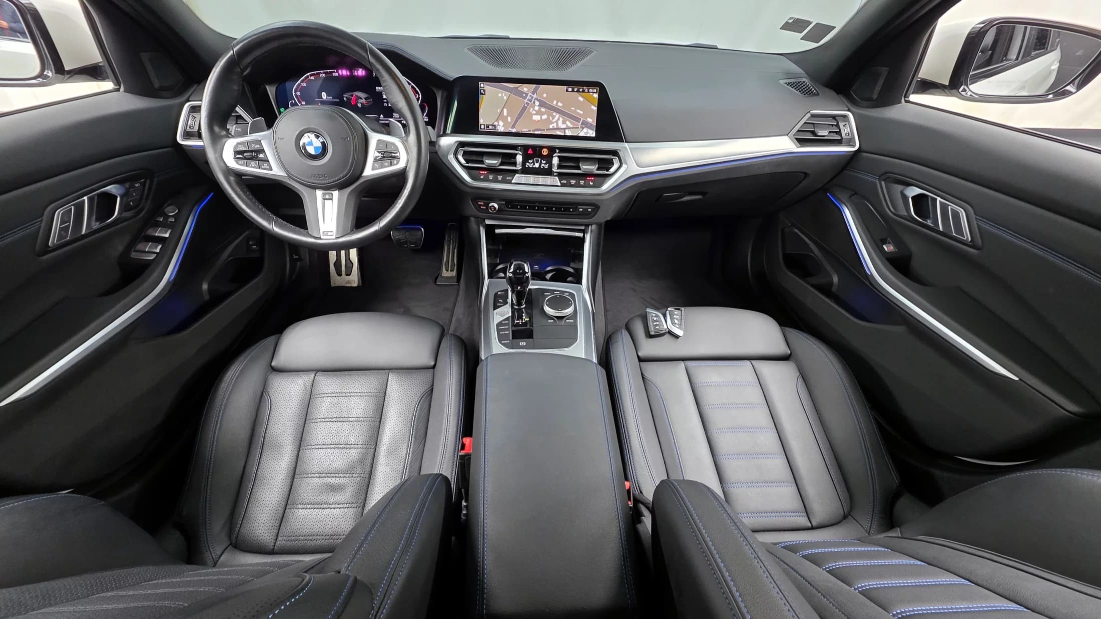 BMW 3-Series 320i Touring M Sports, 2022 г. 55530 км. — фото 7