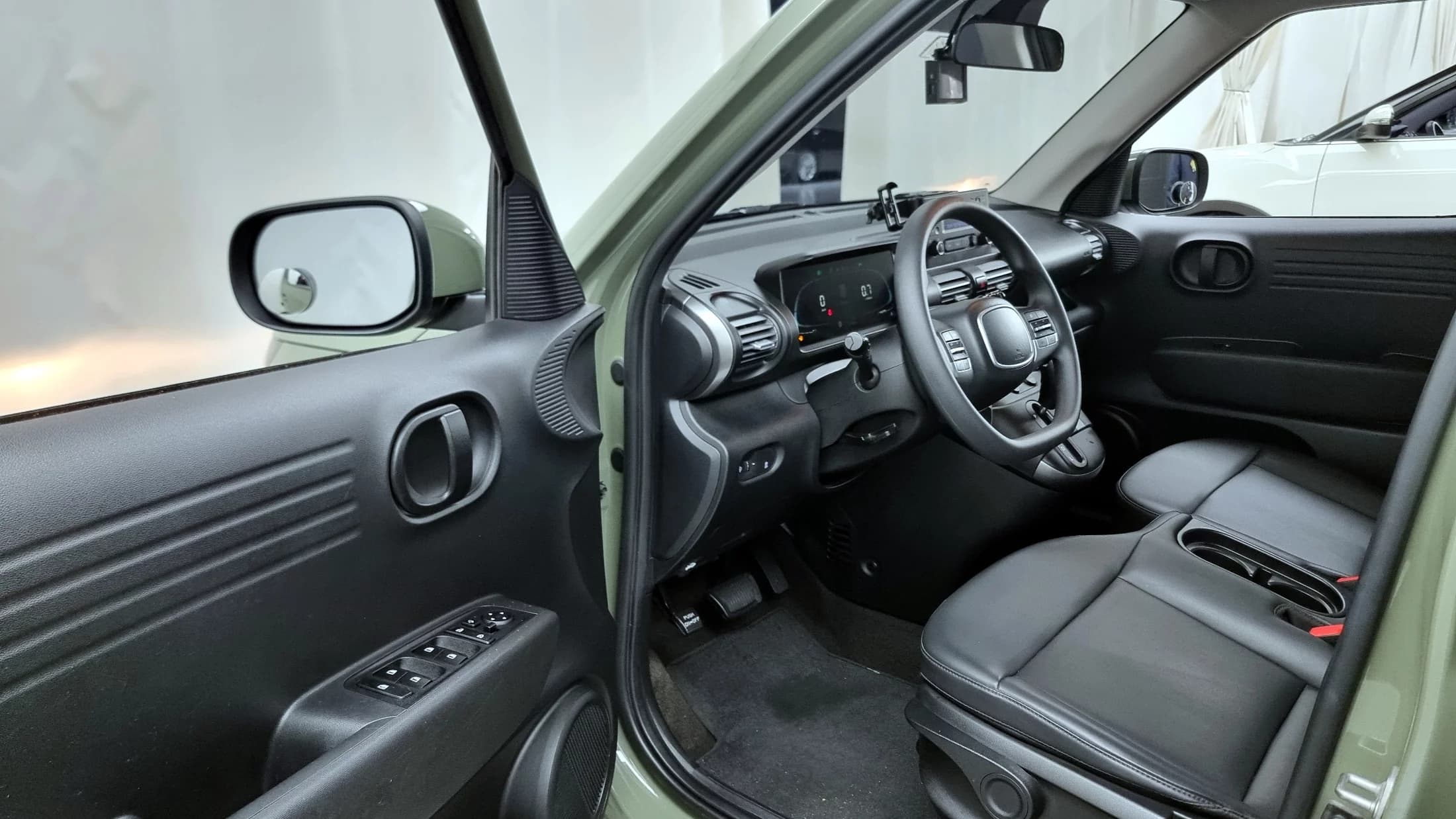 Hyundai Casper Smart, 2022 г. 22030 км. — фото 10