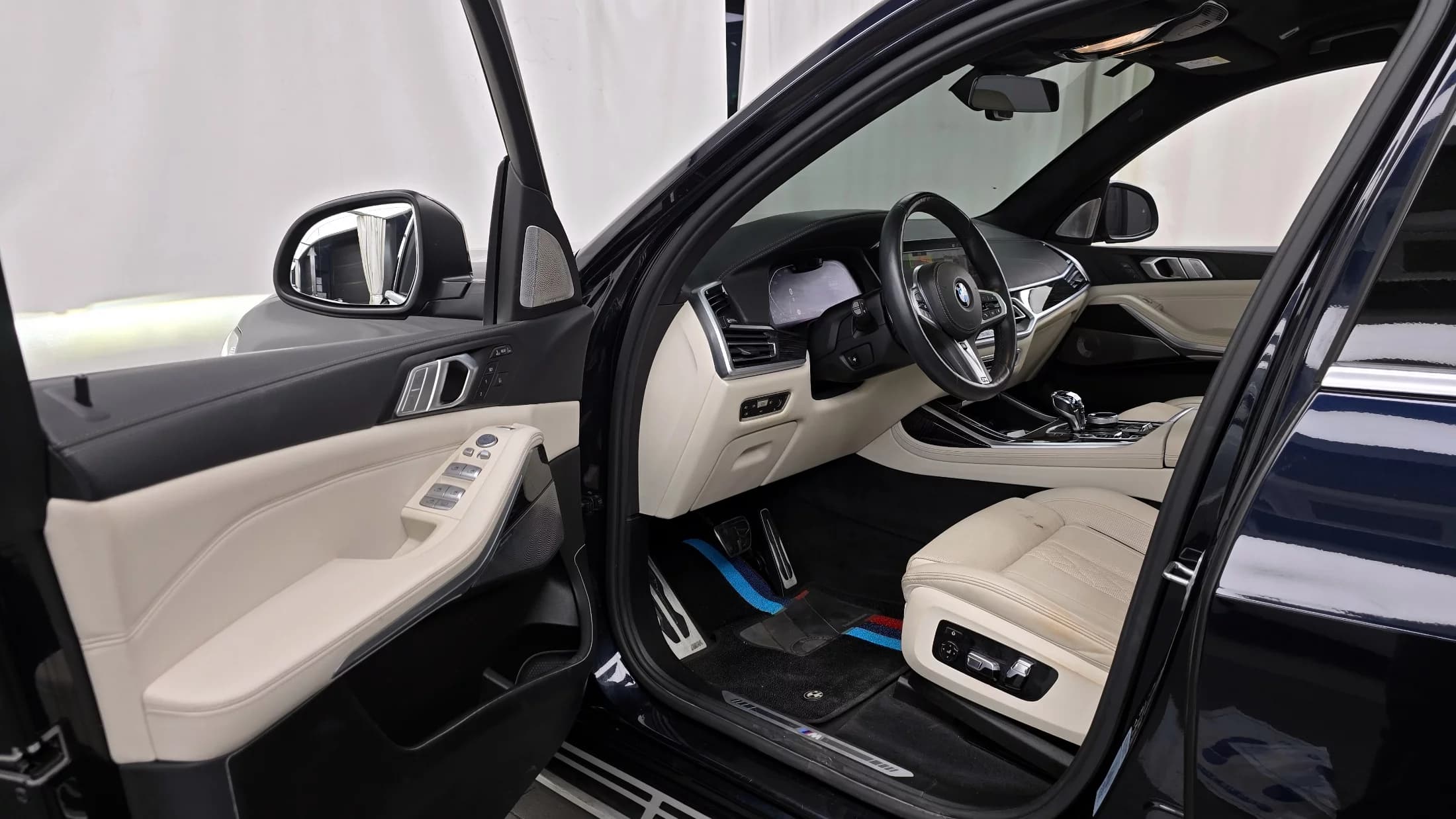 BMW X7 xDrive 40i M Sport 6STR, 2021 г. 37192 км. — фото 10