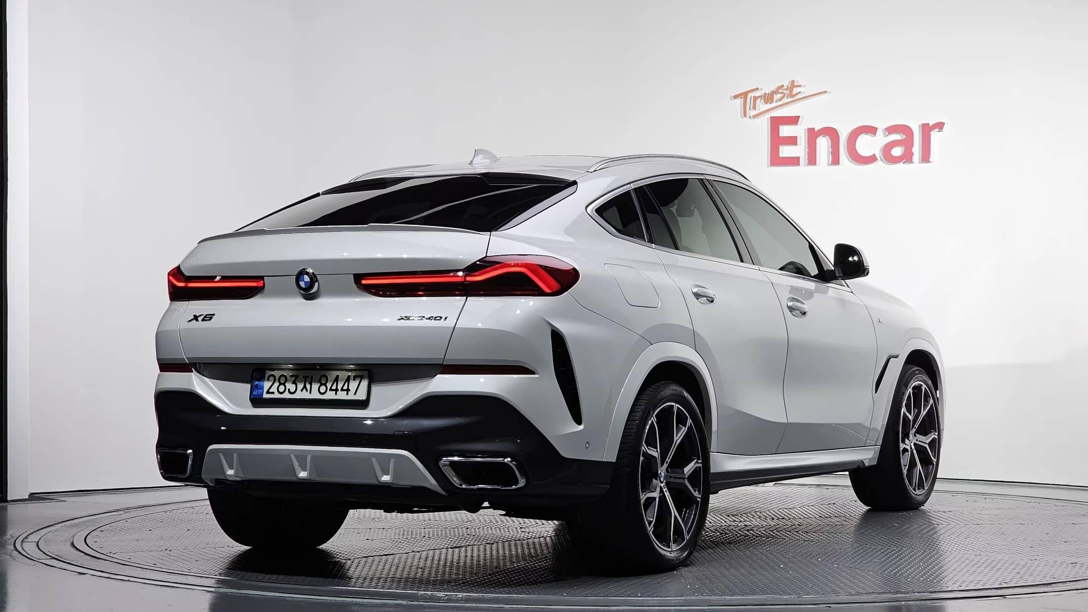 BMW X6 xDrive40i M Sport, 2022 г. 81787 км. — фото 2