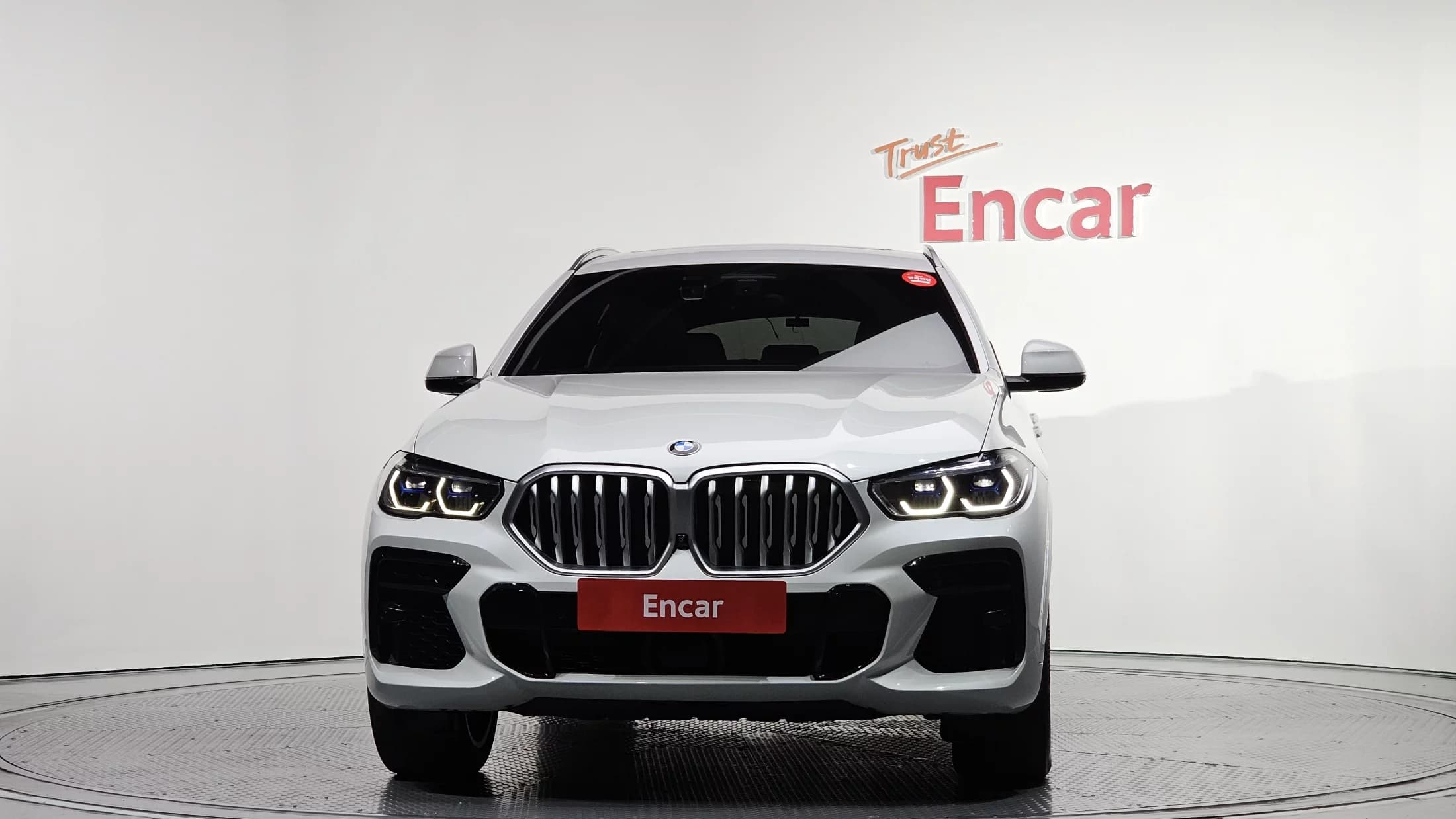 BMW X6 xDrive40i M Sport, 2022 г. 81787 км. — фото 3