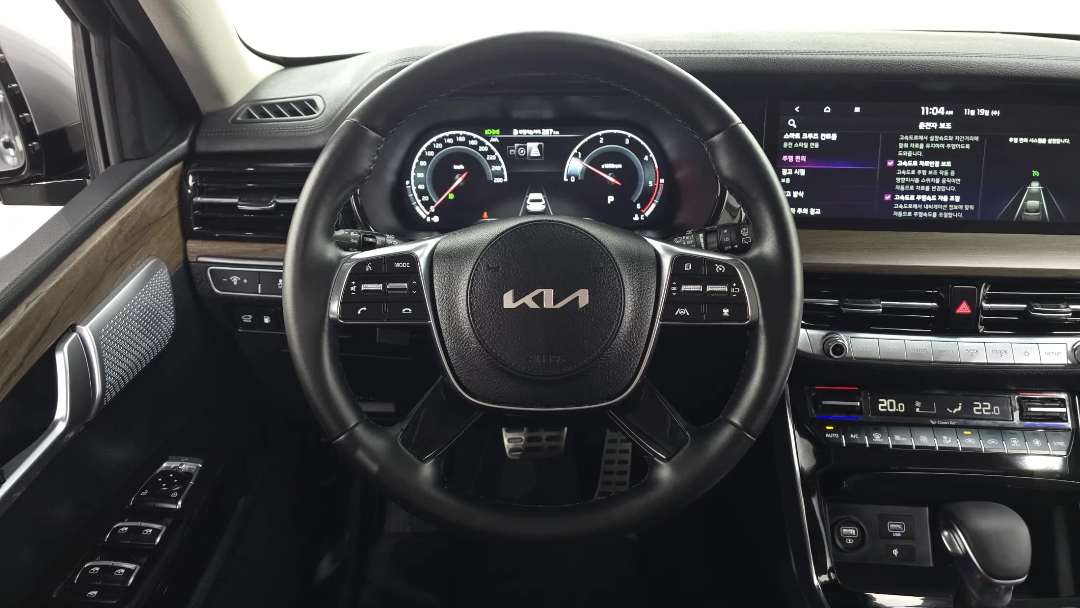 Kia Mohave Diesel 3.0 4WD 5-Seater Platinum, 2022 г. 6270 км. — фото 13