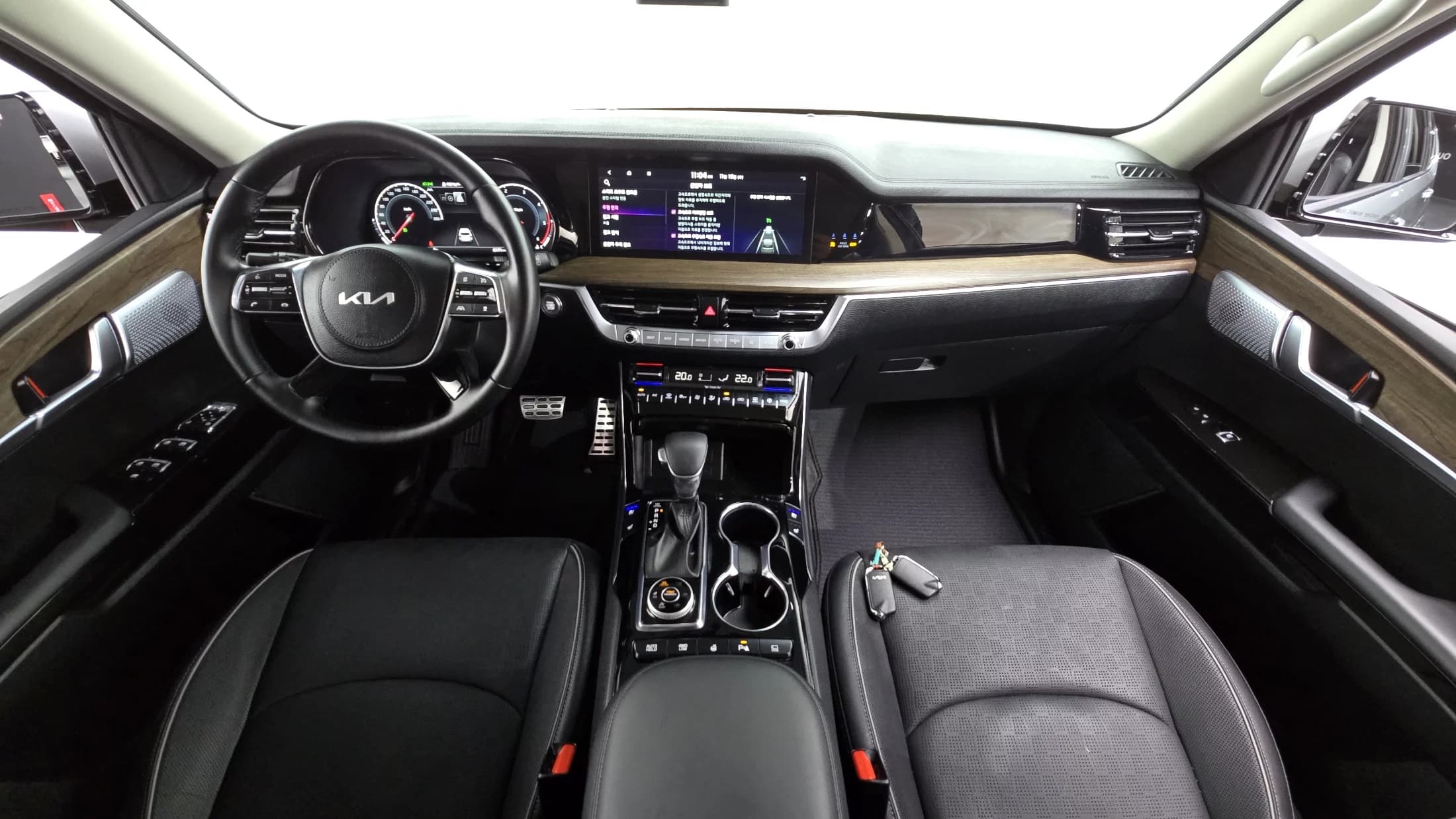 Kia Mohave Diesel 3.0 4WD 5-Seater Platinum, 2022 г. 6270 км. — фото 7