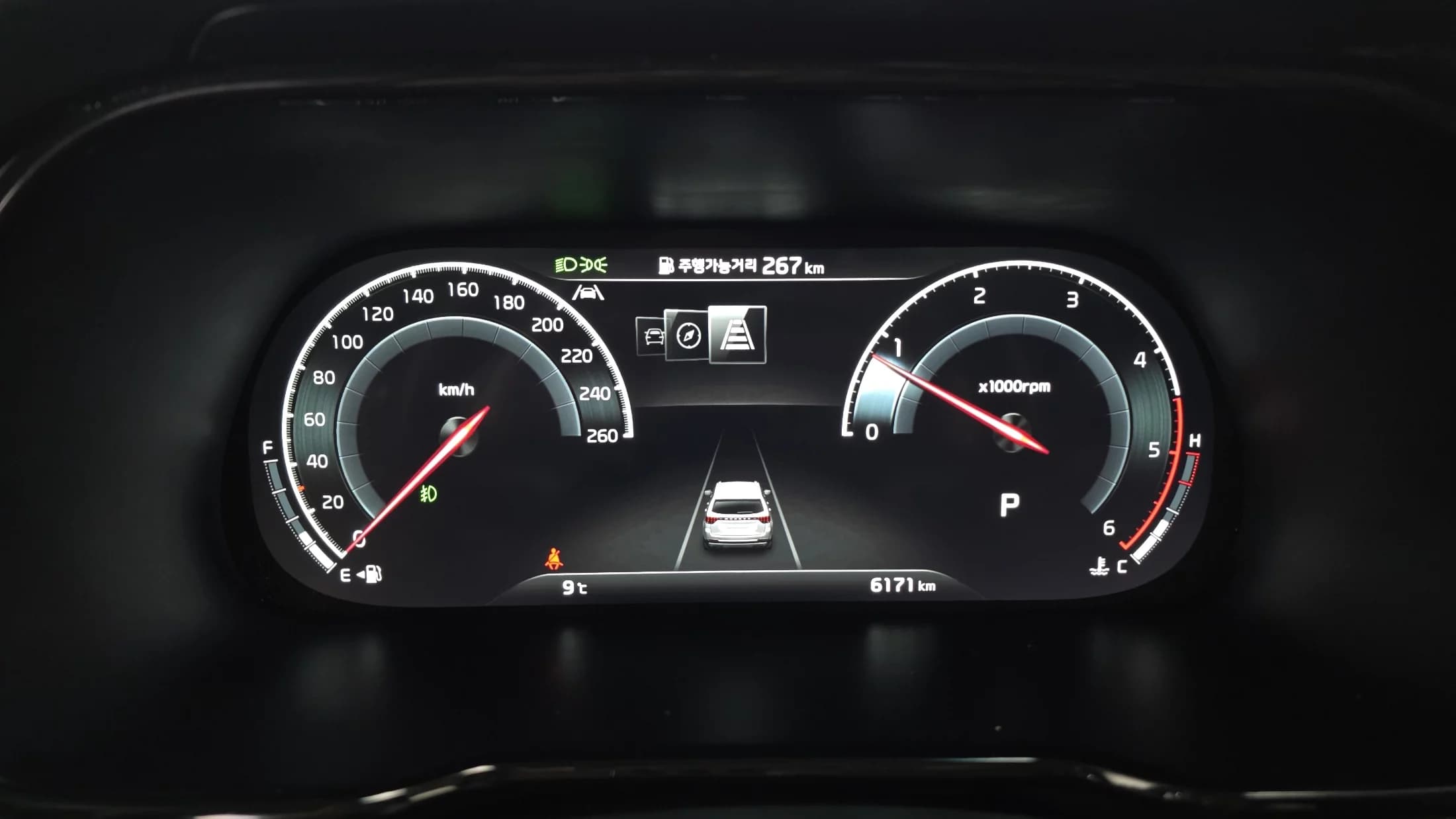 Kia Mohave Diesel 3.0 4WD 5-Seater Platinum, 2022 г. 6270 км. — фото 8