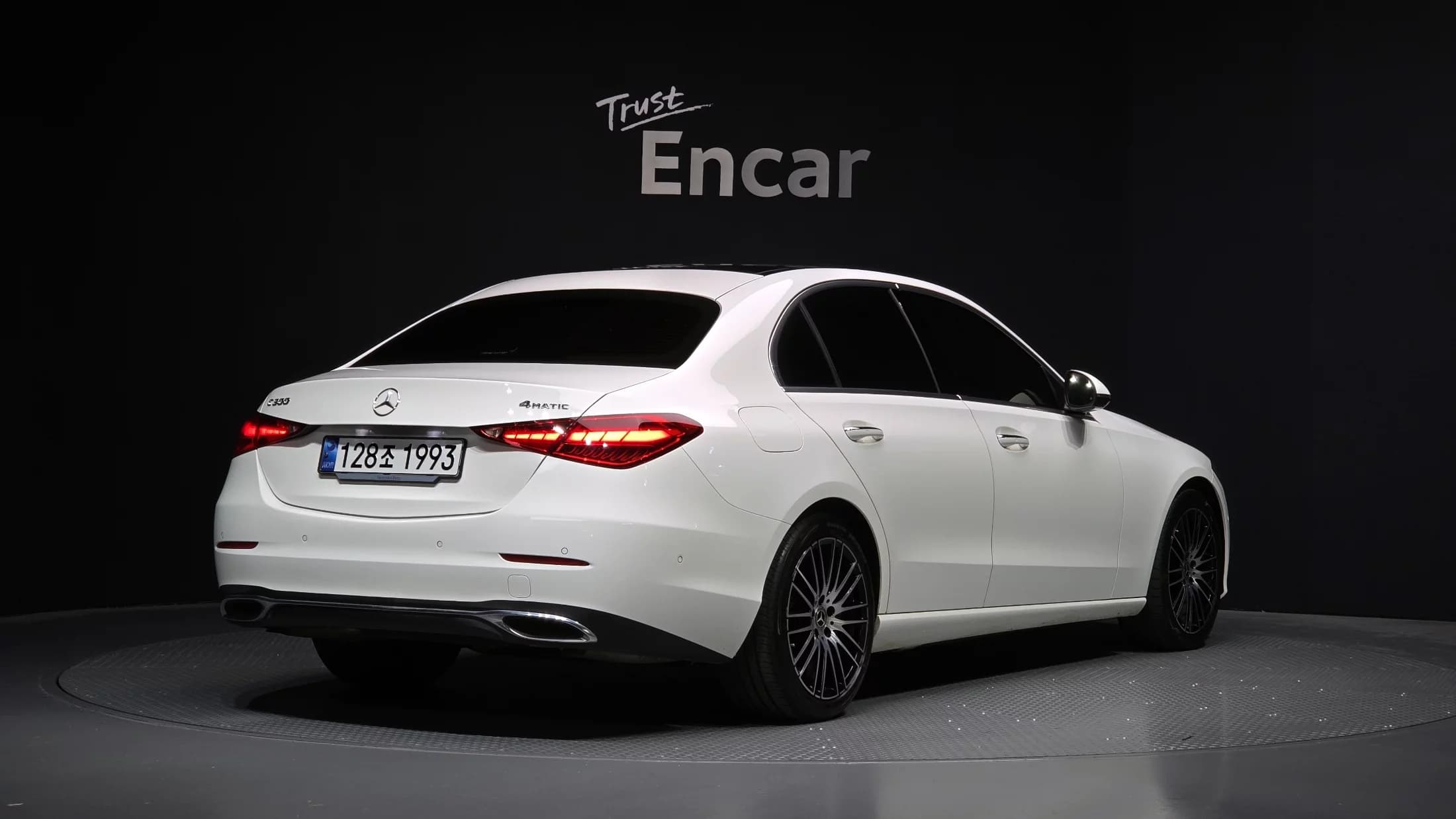 Mercedes-Benz C-Class C300 4MATIC Avantgarde, 2024 г. 31582 км. — фото 2