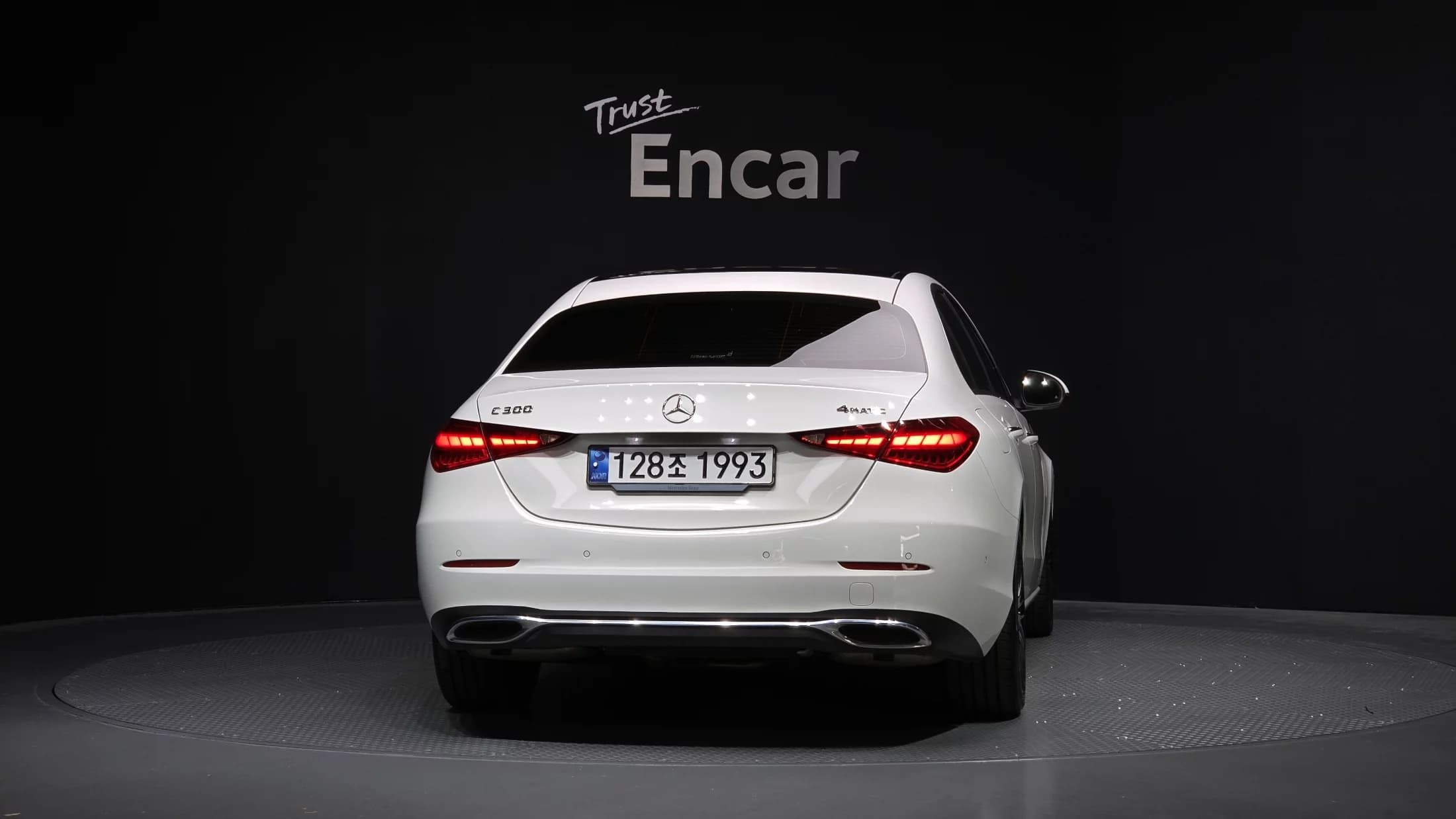Mercedes-Benz C-Class C300 4MATIC Avantgarde, 2024 г. 31582 км. — фото 4