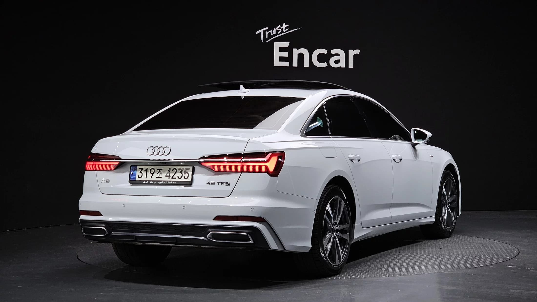 Audi A6 45 TFSI Premium, 2023 г. 29543 км. — фото 2