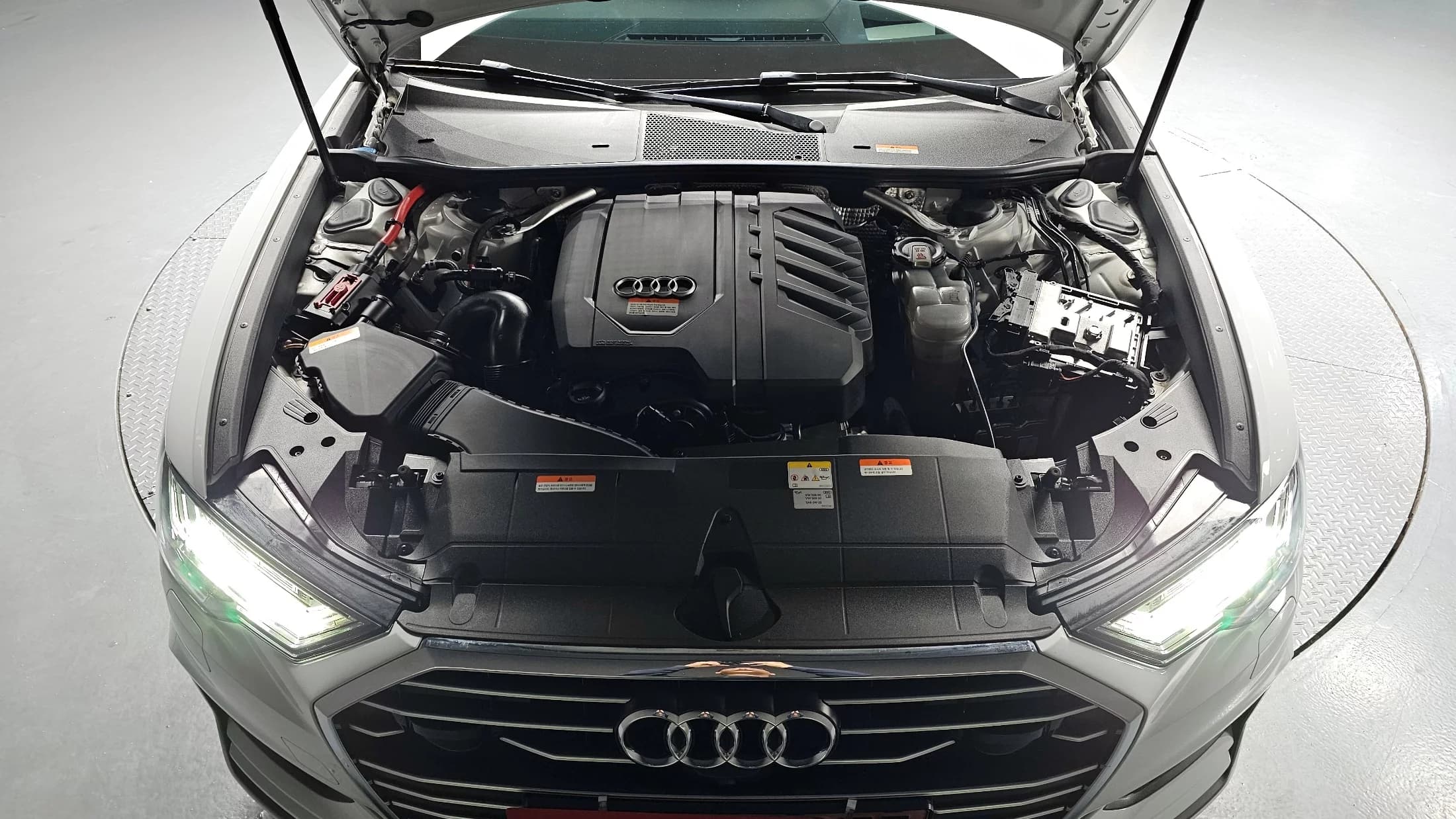 Audi A6 45 TFSI Premium, 2023 г. 29543 км. — фото 6